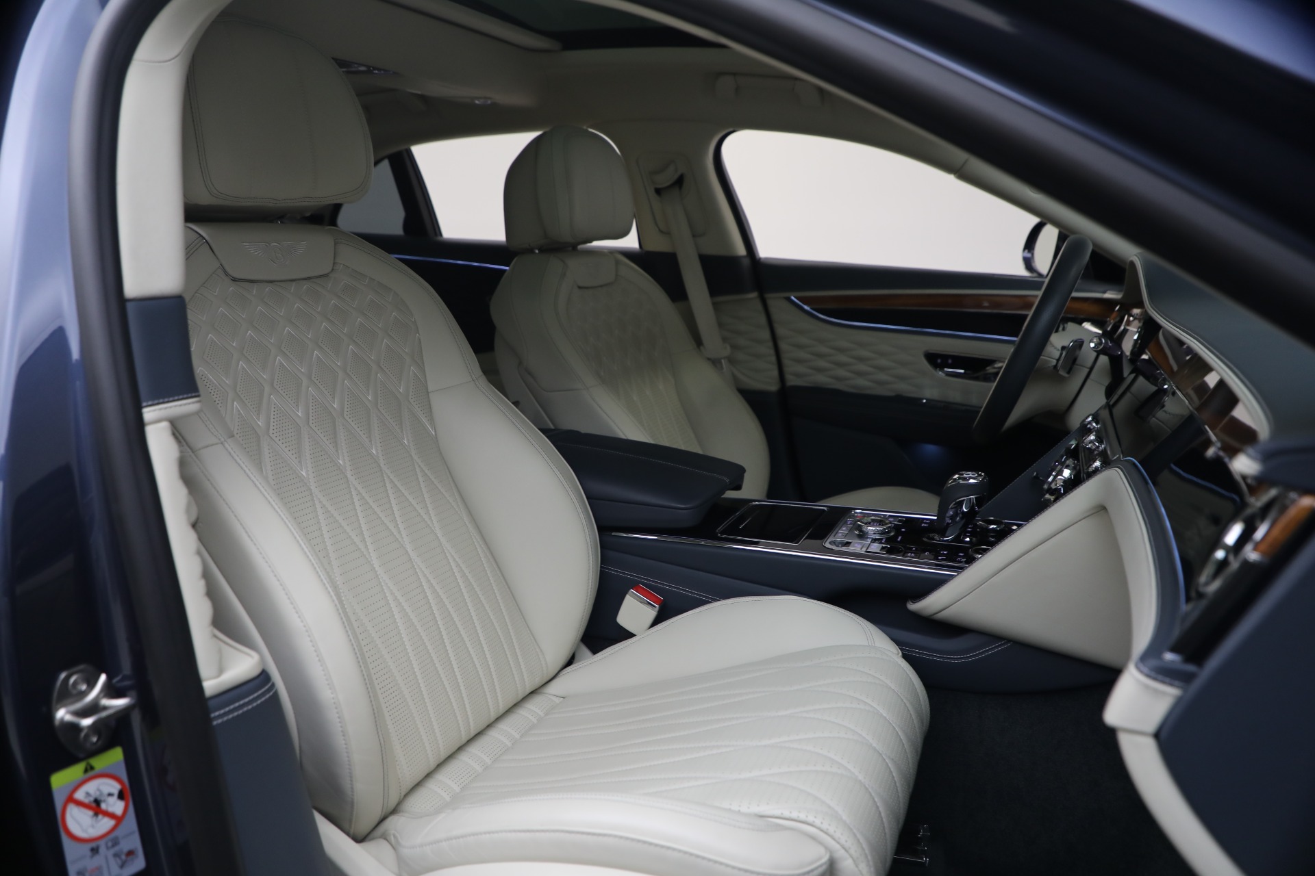 Used-2020-Bentley-Flying-Spur-W12