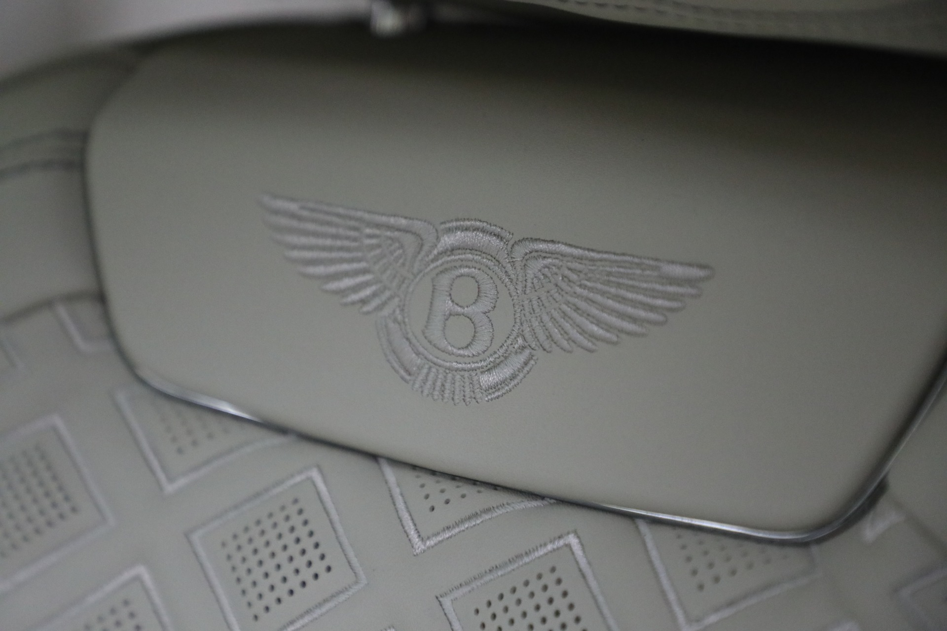 Used-2020-Bentley-Flying-Spur-W12