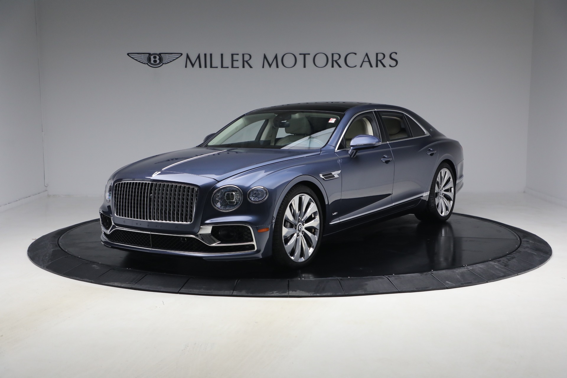 Used-2020-Bentley-Flying-Spur-W12