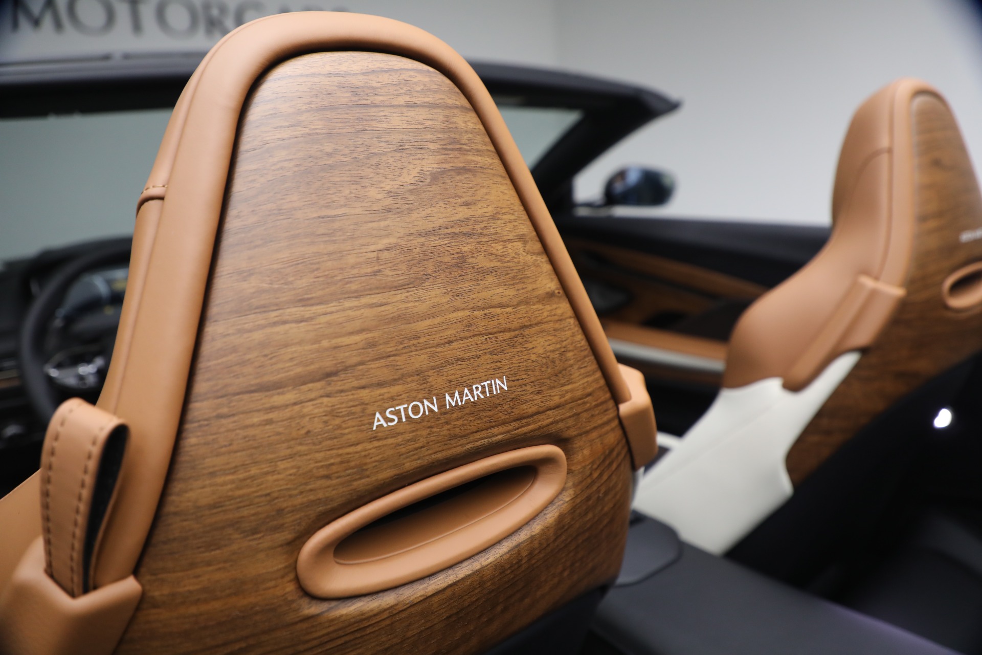 New-2026-Aston-Martin-DB12-Volante