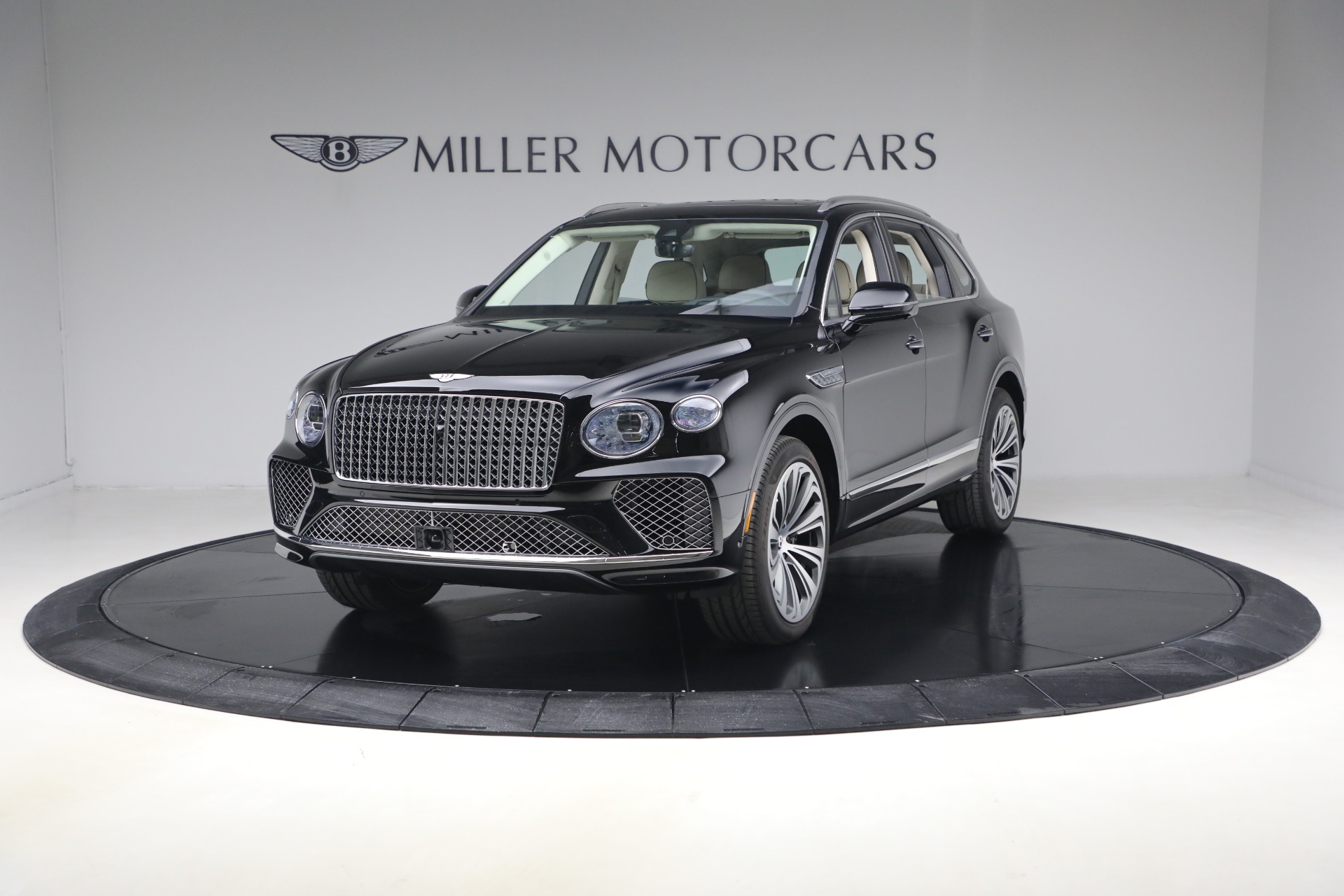 New-2025-Bentley-Bentayga-V8