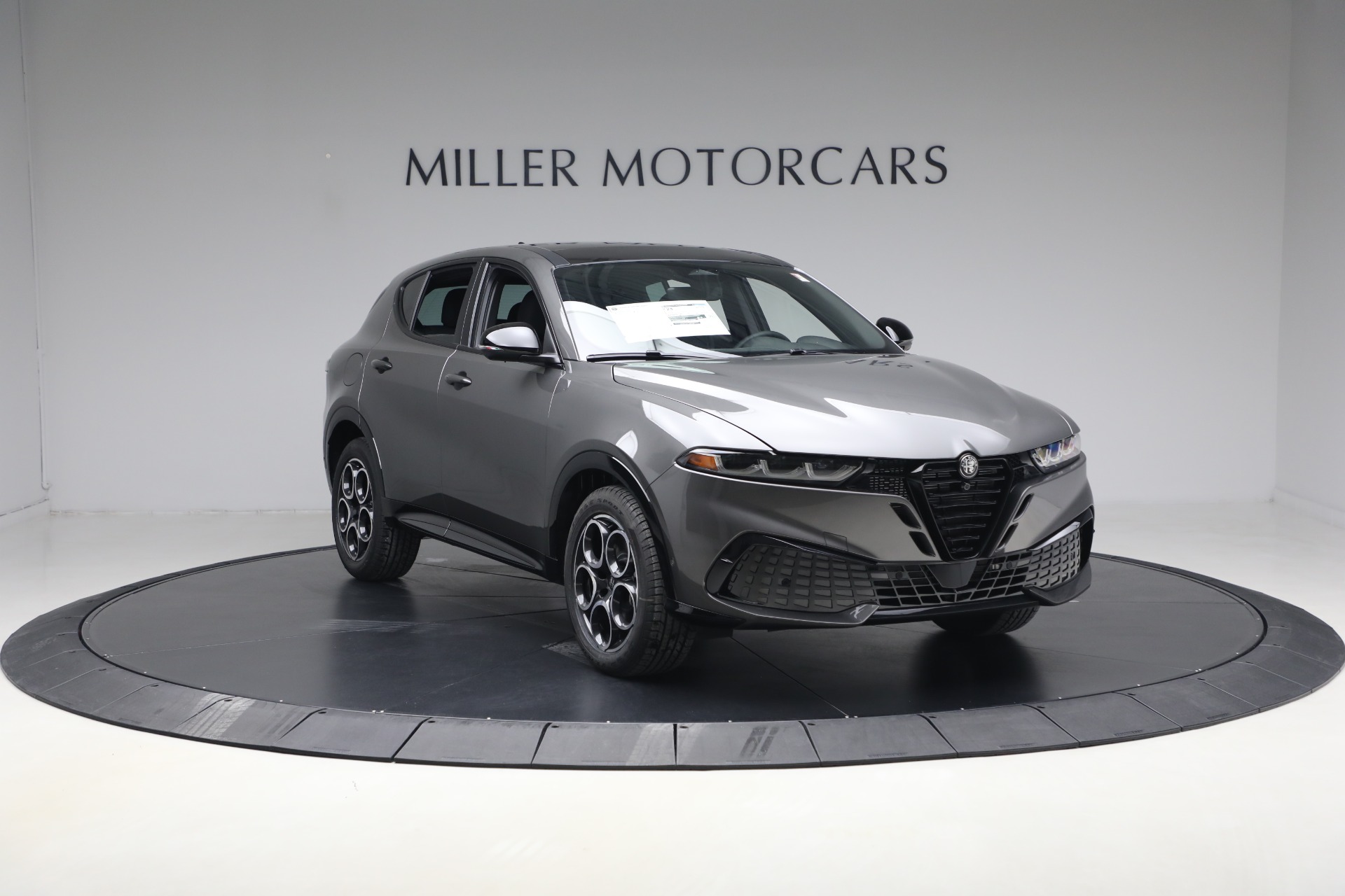 New-2026-Alfa-Romeo-Tonale-Sprint