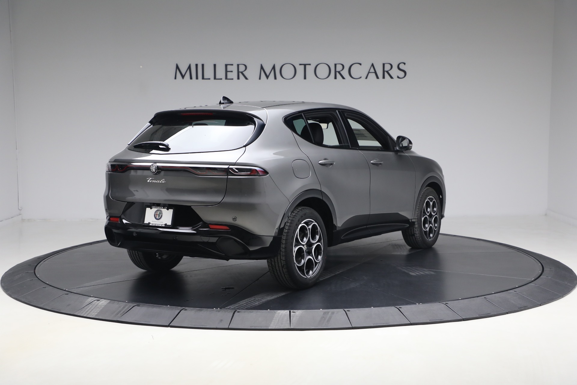 New-2026-Alfa-Romeo-Tonale-Sprint
