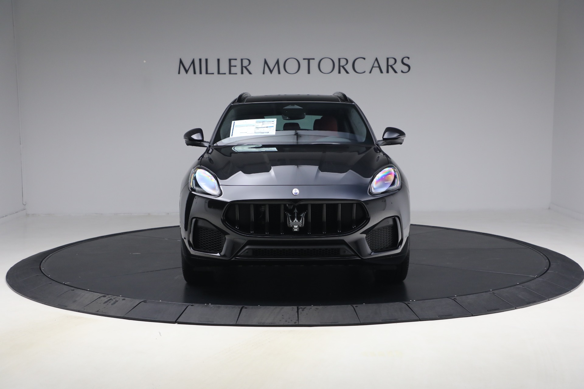 New-2026-Maserati-Grecale-Modena-V6