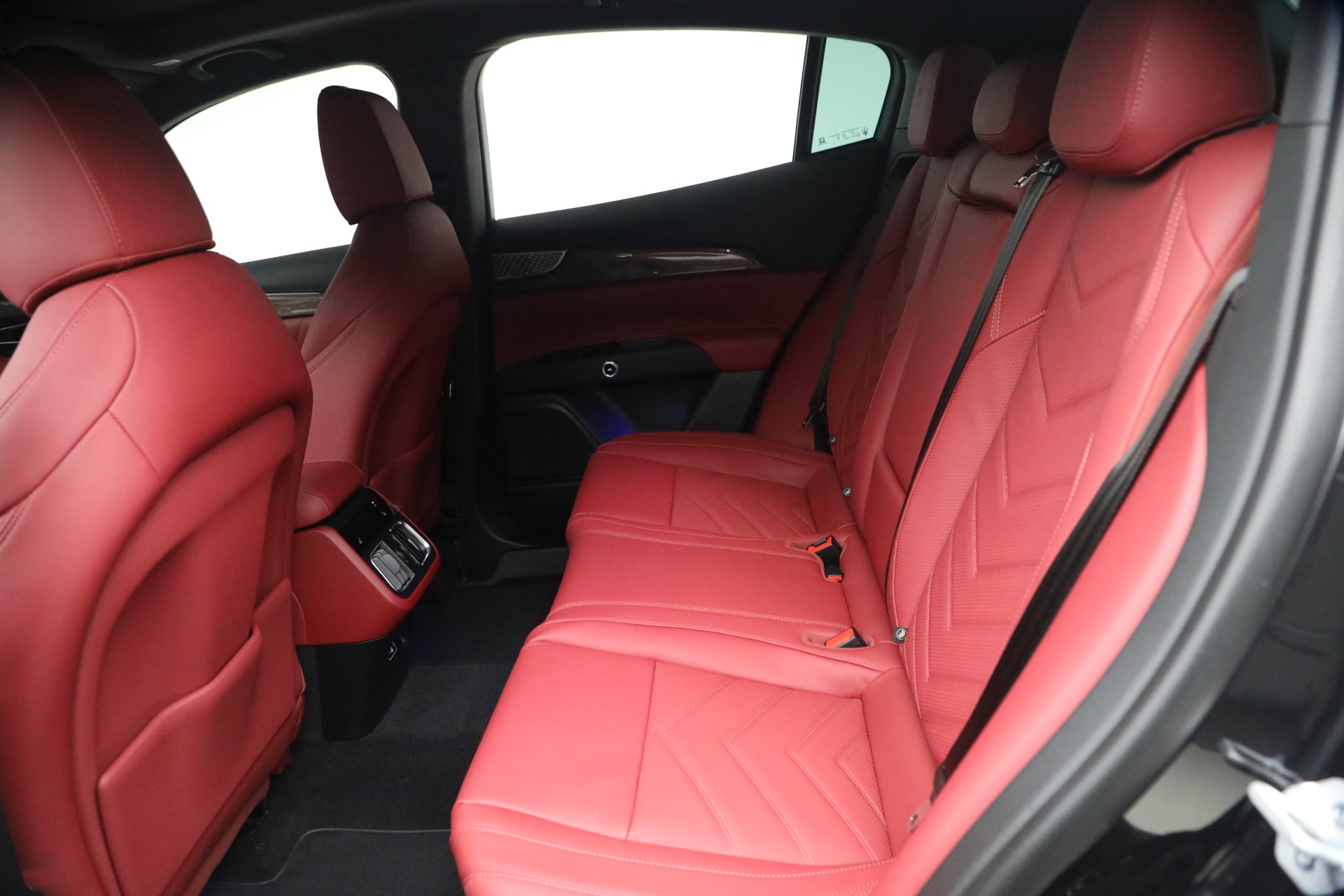 New-2026-Maserati-Grecale-Modena-V6