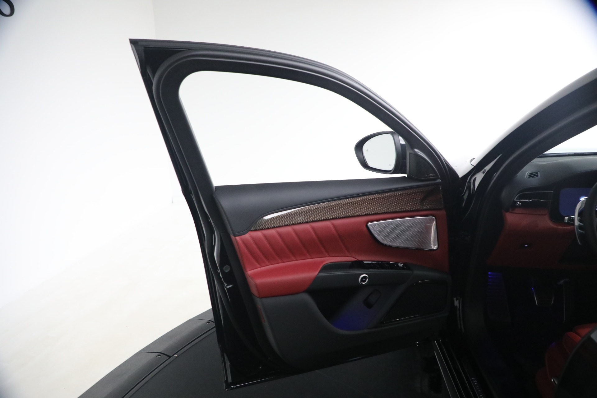 New-2026-Maserati-Grecale-Modena-V6