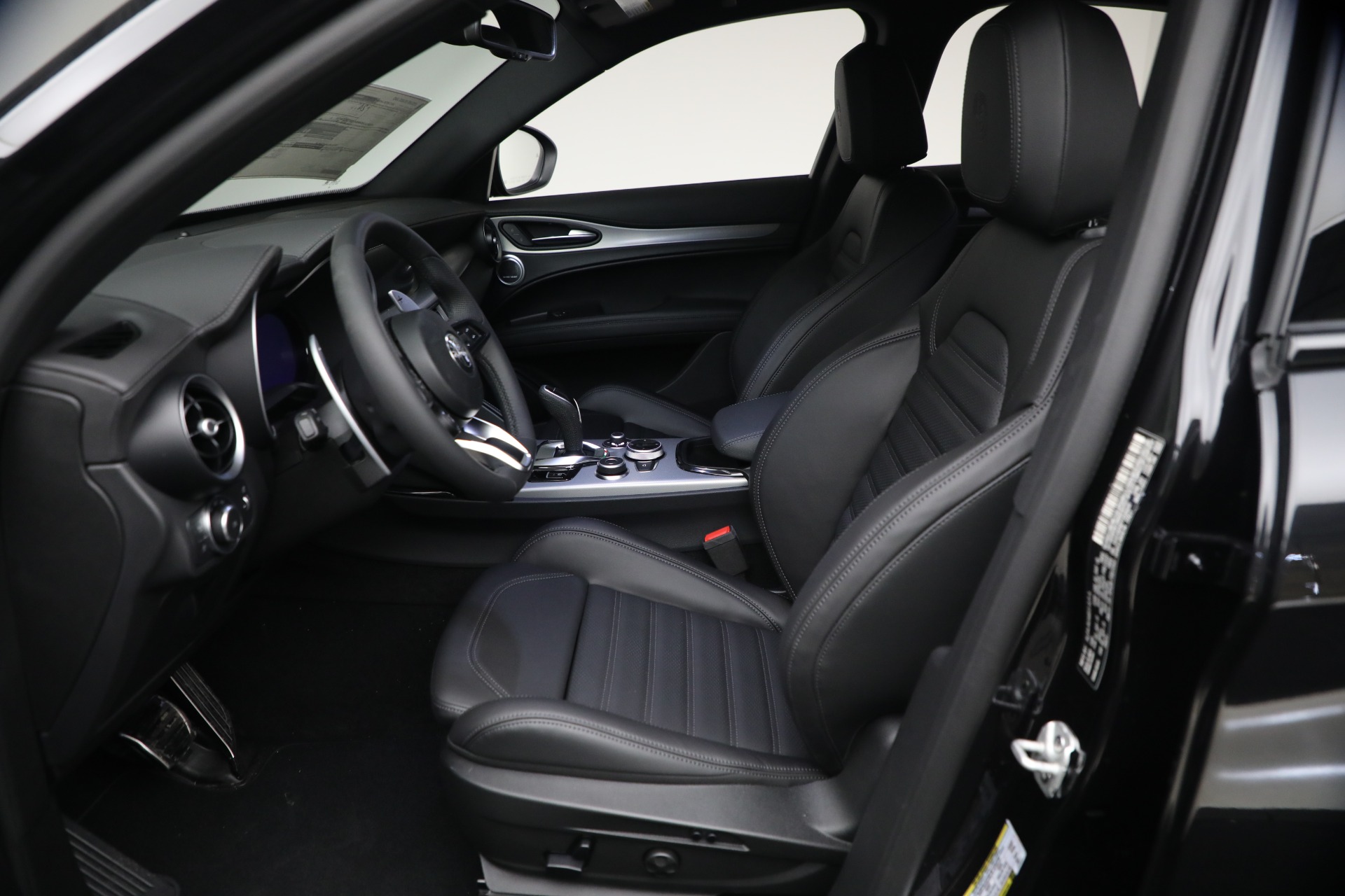 New-2026-Alfa-Romeo-Stelvio-Veloce