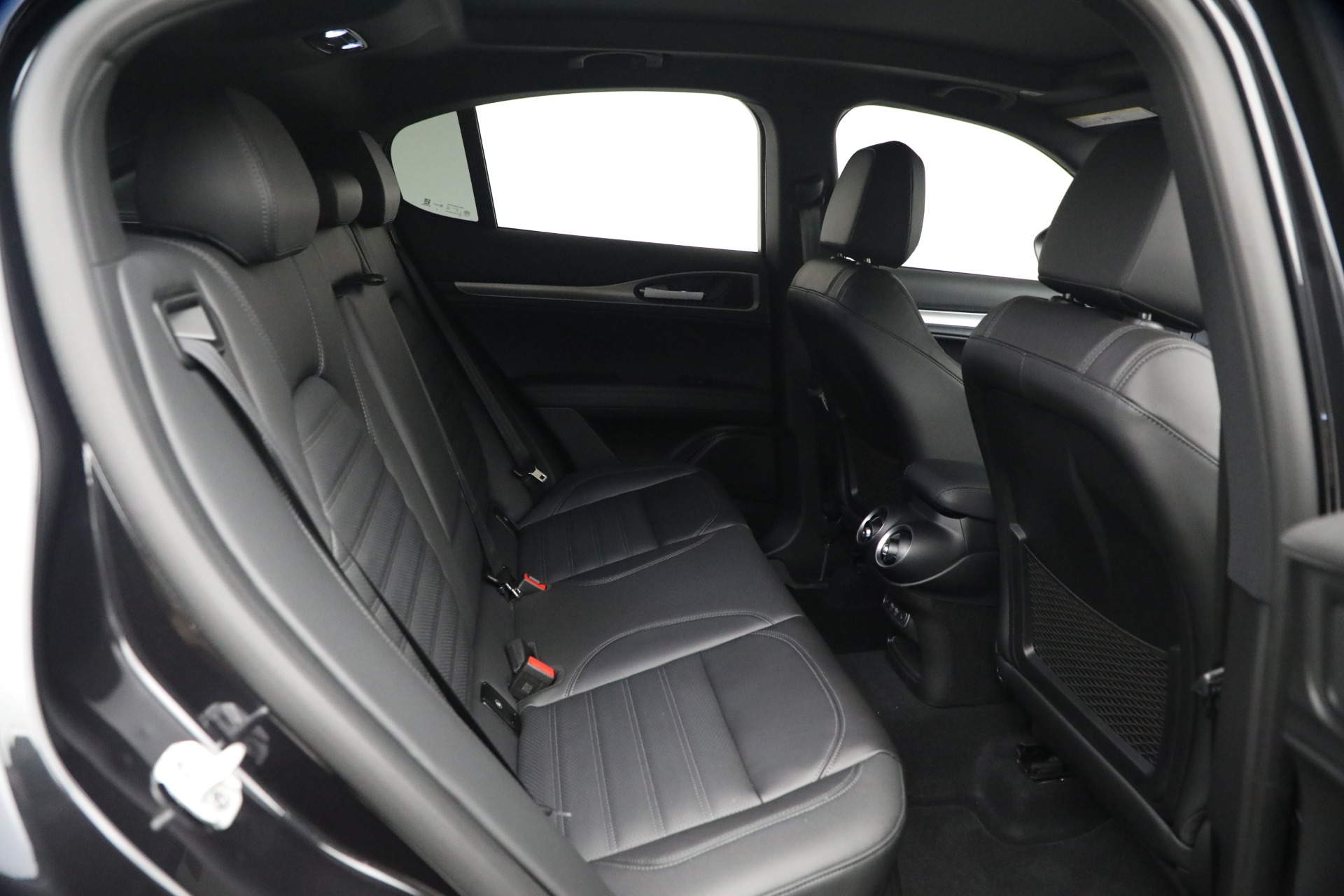 New-2026-Alfa-Romeo-Stelvio-Veloce