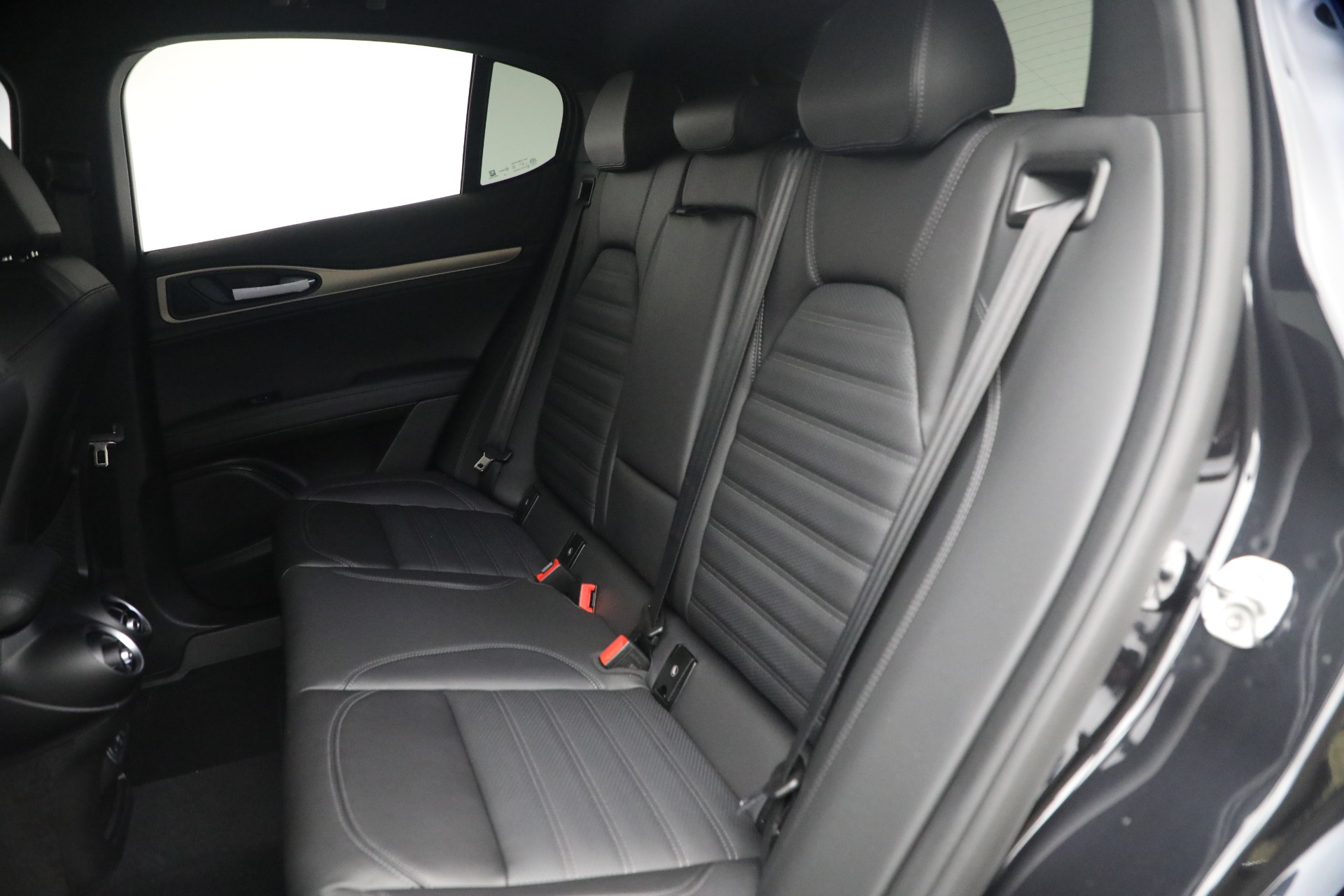 New-2026-Alfa-Romeo-Stelvio-Veloce