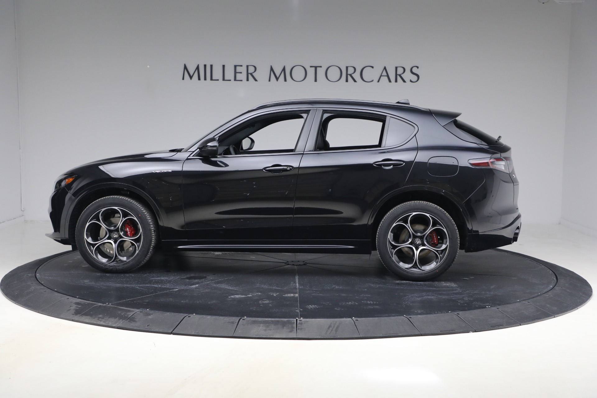 New-2026-Alfa-Romeo-Stelvio-Veloce