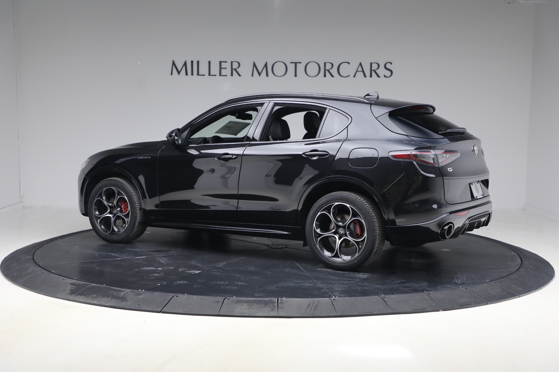 New-2026-Alfa-Romeo-Stelvio-Veloce