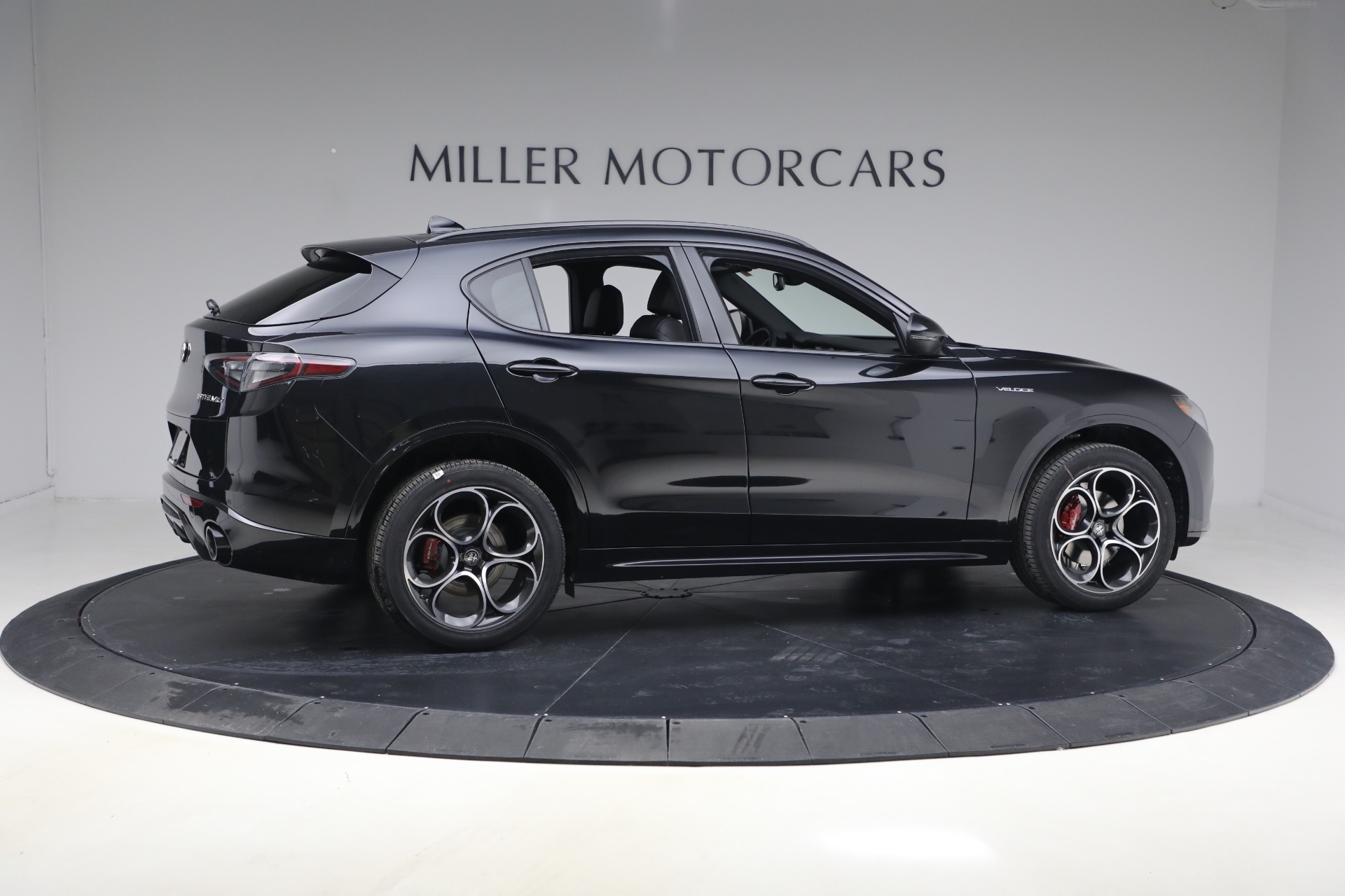 New-2026-Alfa-Romeo-Stelvio-Veloce