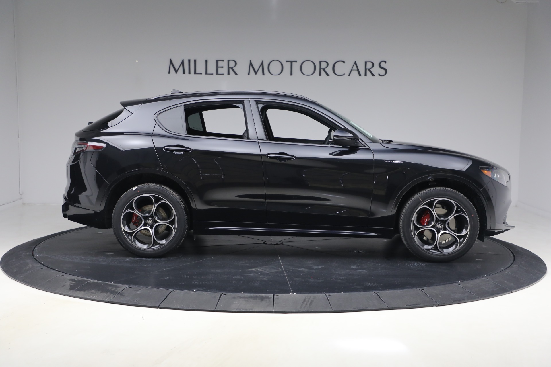 New-2026-Alfa-Romeo-Stelvio-Veloce