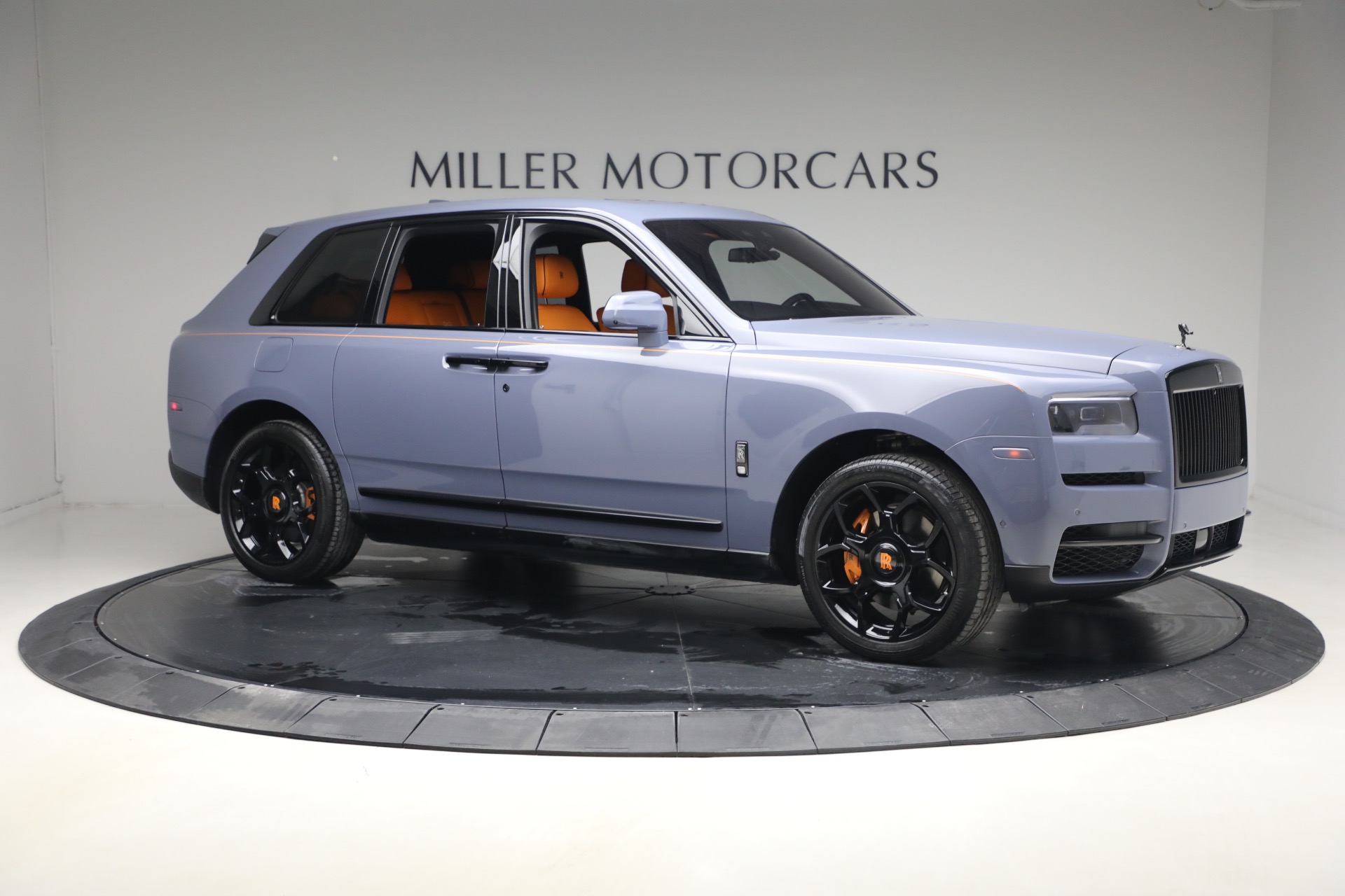 Used-2024-Rolls-Royce-Black-Badge-Cullinan