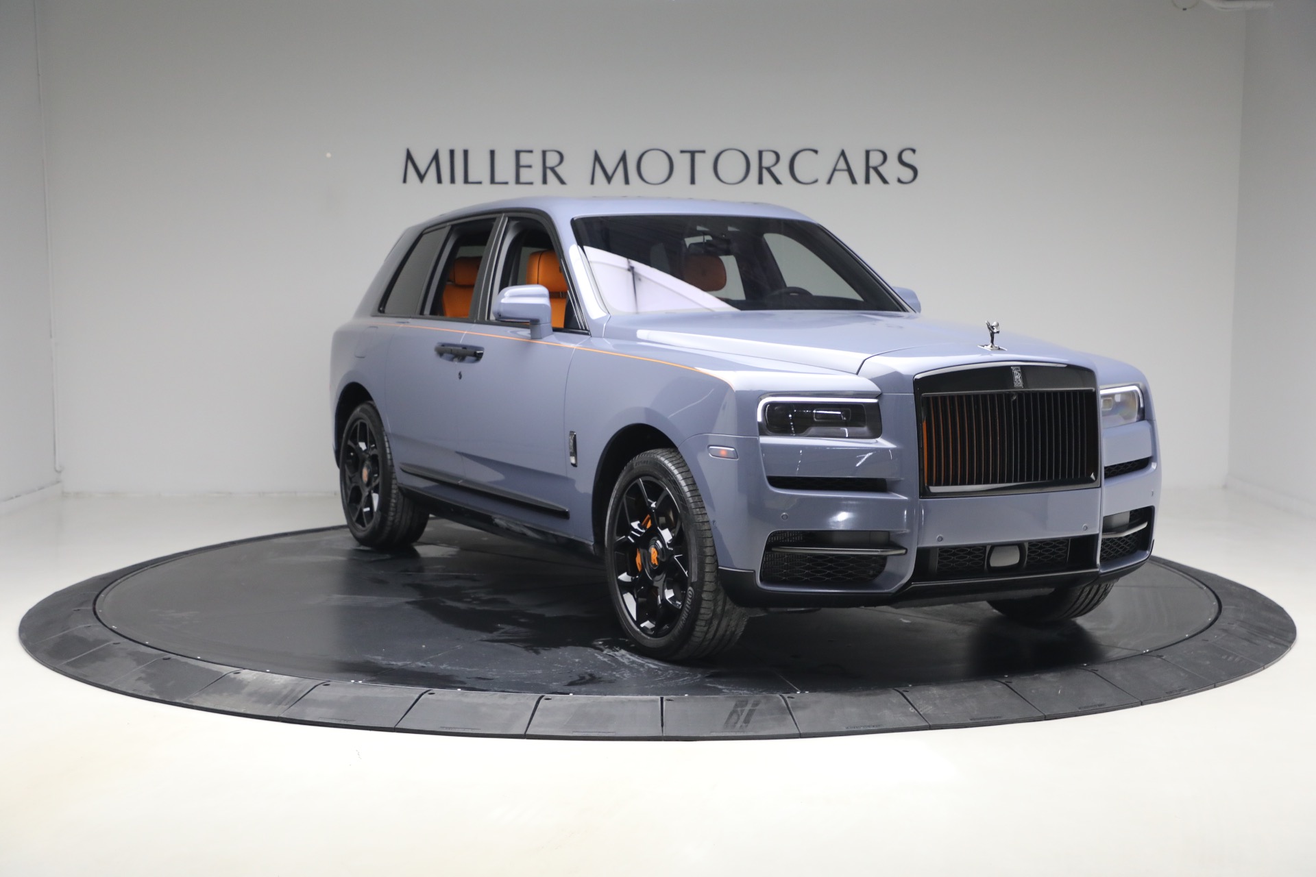 Used-2024-Rolls-Royce-Black-Badge-Cullinan