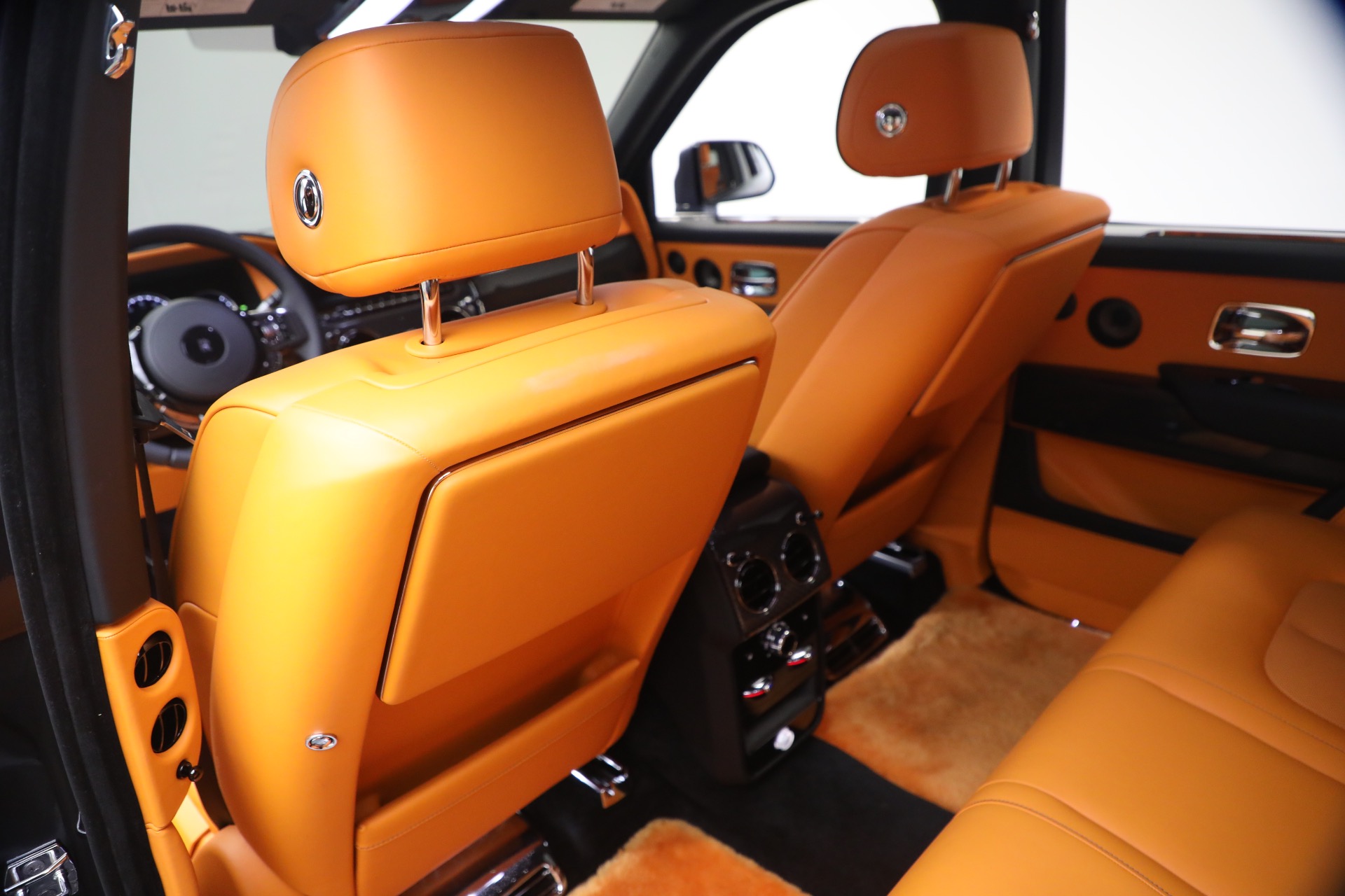 Used-2024-Rolls-Royce-Black-Badge-Cullinan