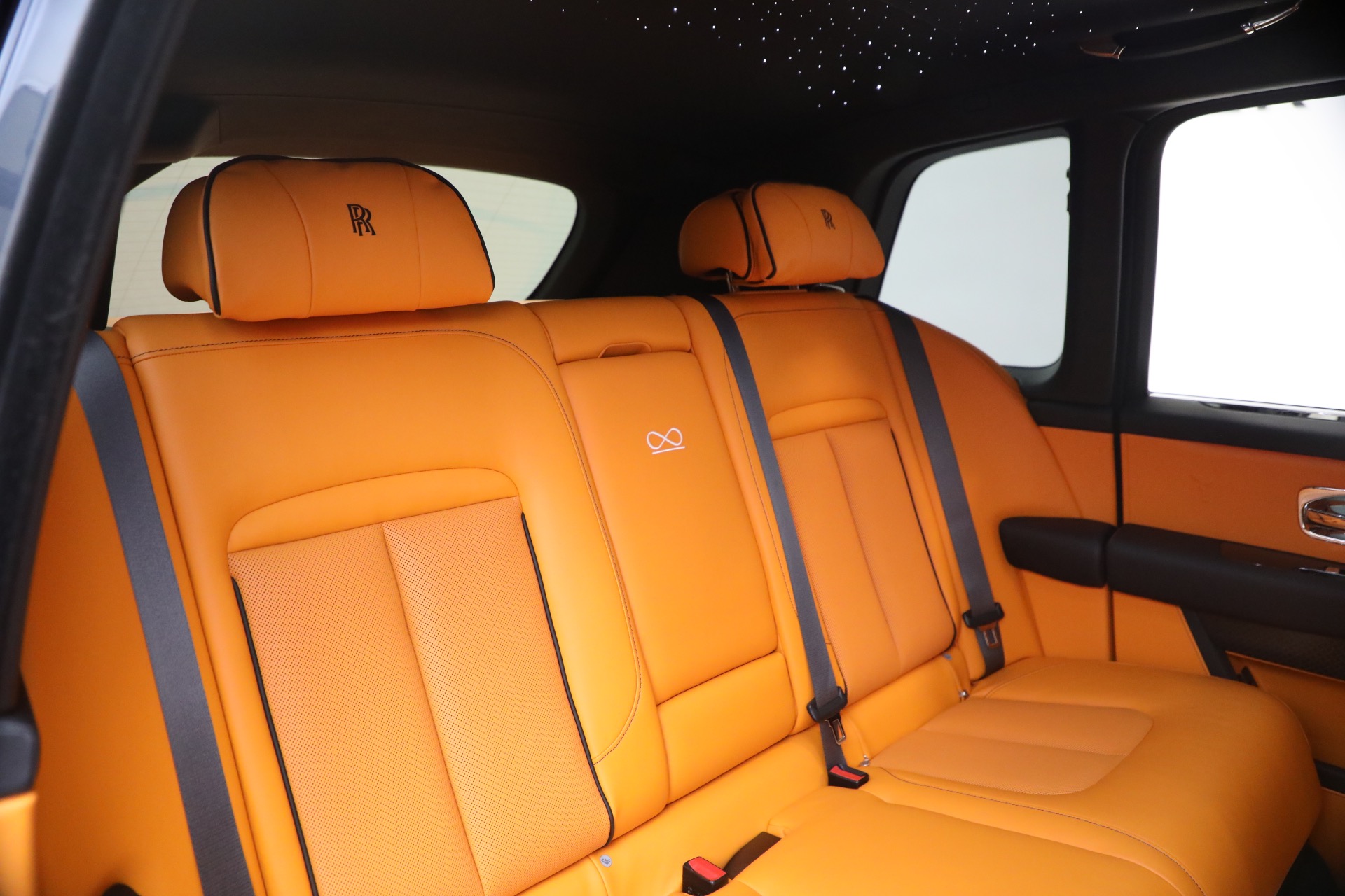 Used-2024-Rolls-Royce-Black-Badge-Cullinan