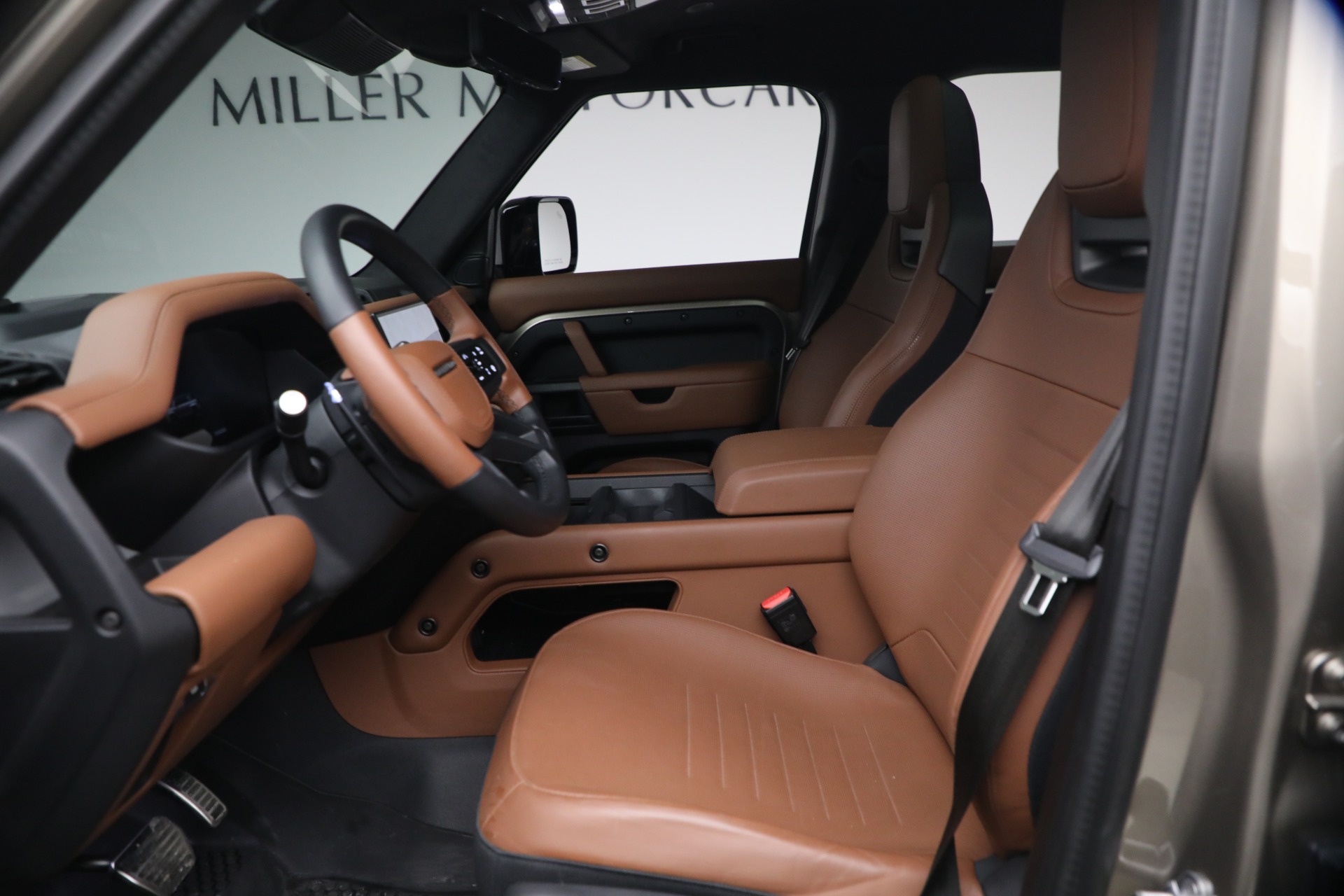 Used-2025-Land-Rover-Defender-110-P635-OCTA