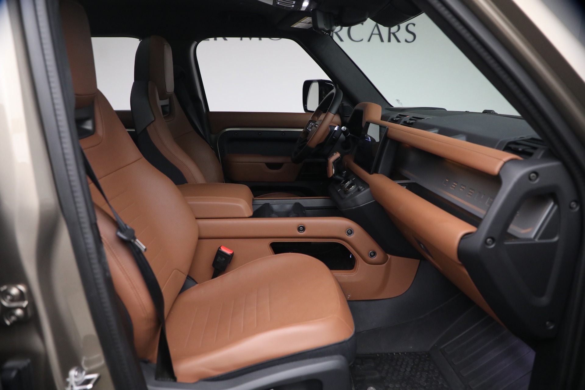 Used-2025-Land-Rover-Defender-110-P635-OCTA