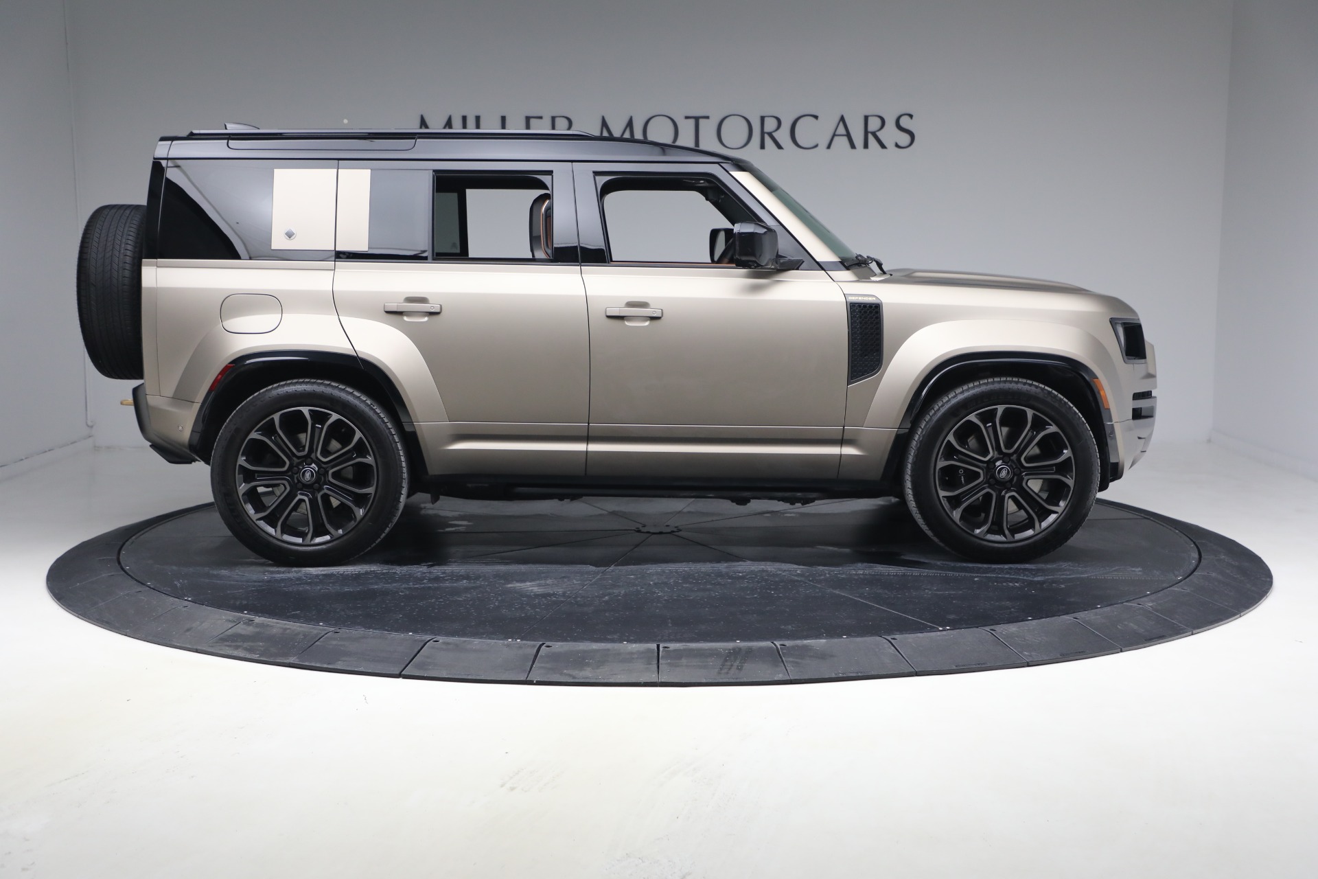 Used-2025-Land-Rover-Defender-110-P635-OCTA
