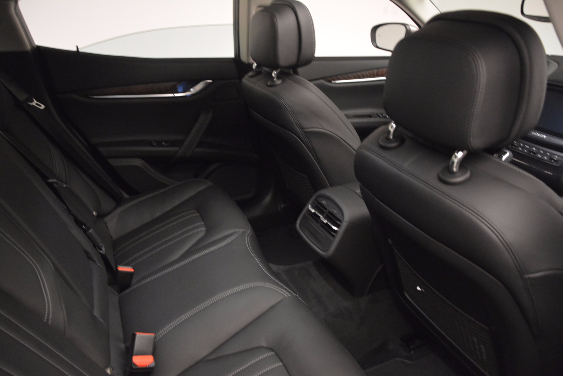 New-2017-Maserati-Ghibli-S-Q4