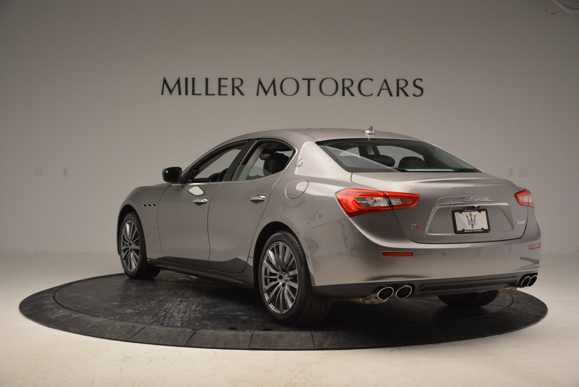 New-2017-Maserati-Ghibli-S-Q4