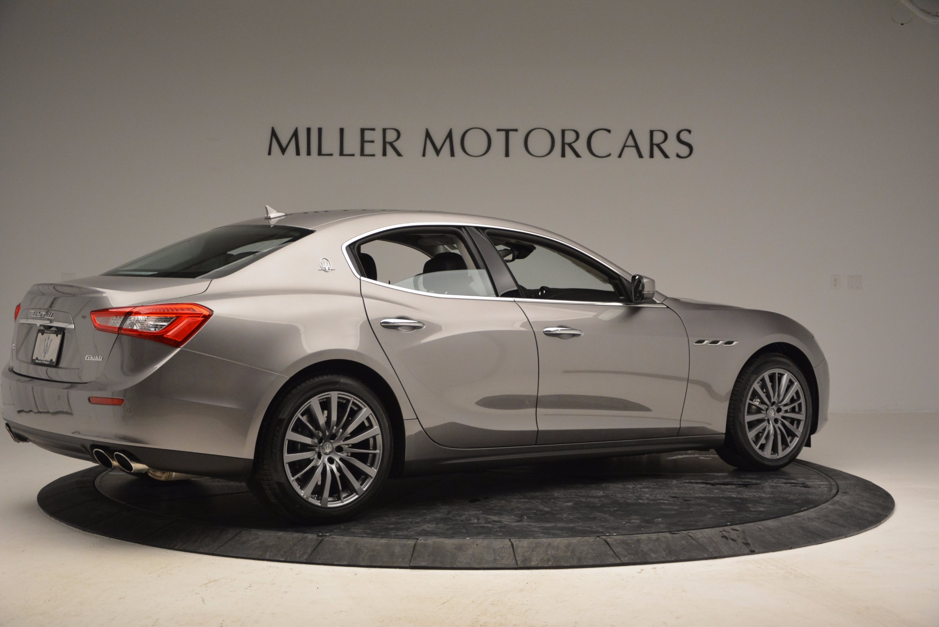 New-2017-Maserati-Ghibli-S-Q4