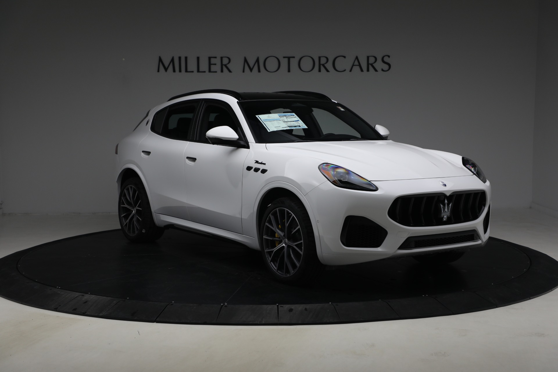 New-2026-Maserati-Grecale-Modena-V6