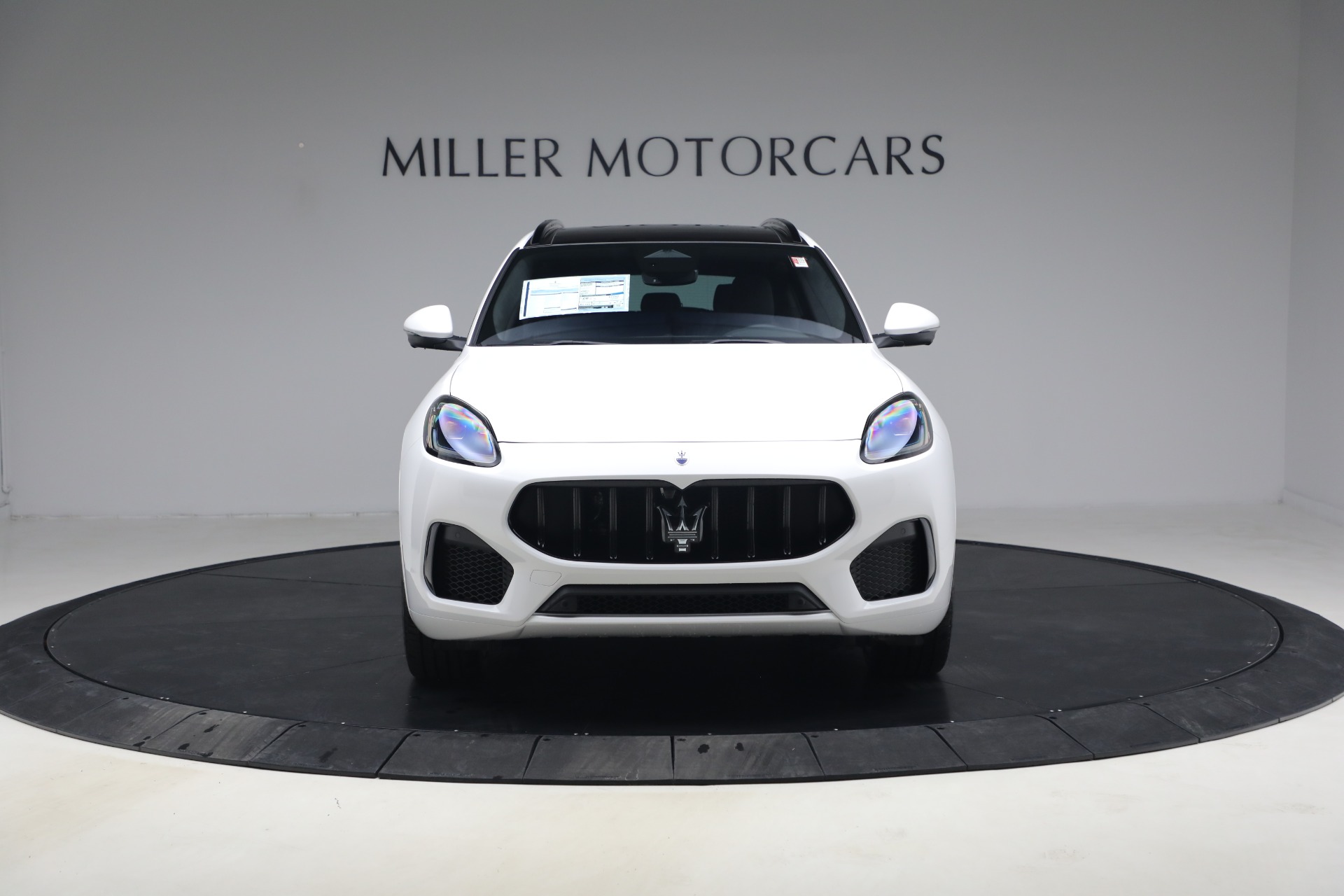 New-2026-Maserati-Grecale-Modena-V6