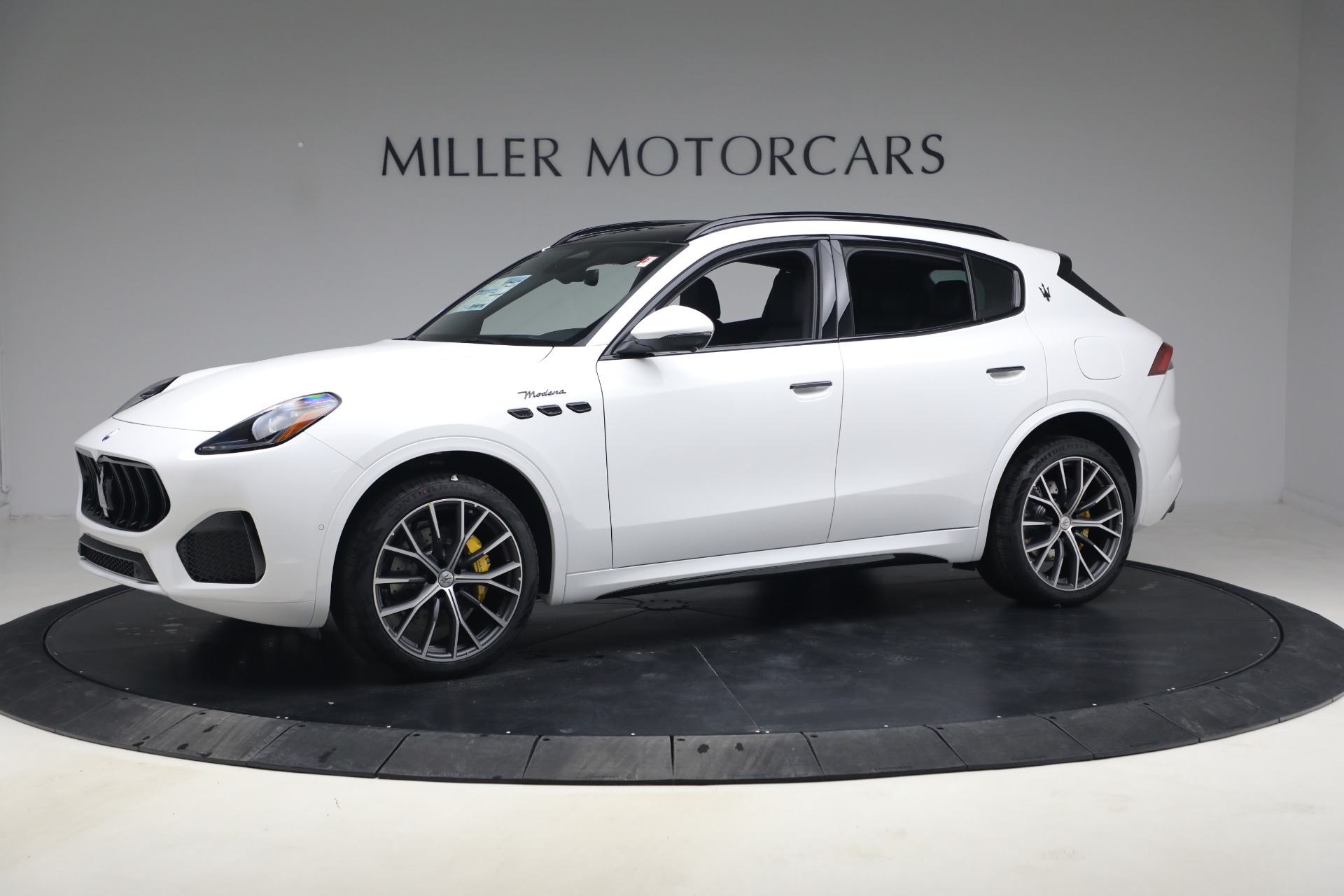 New-2026-Maserati-Grecale-Modena-V6