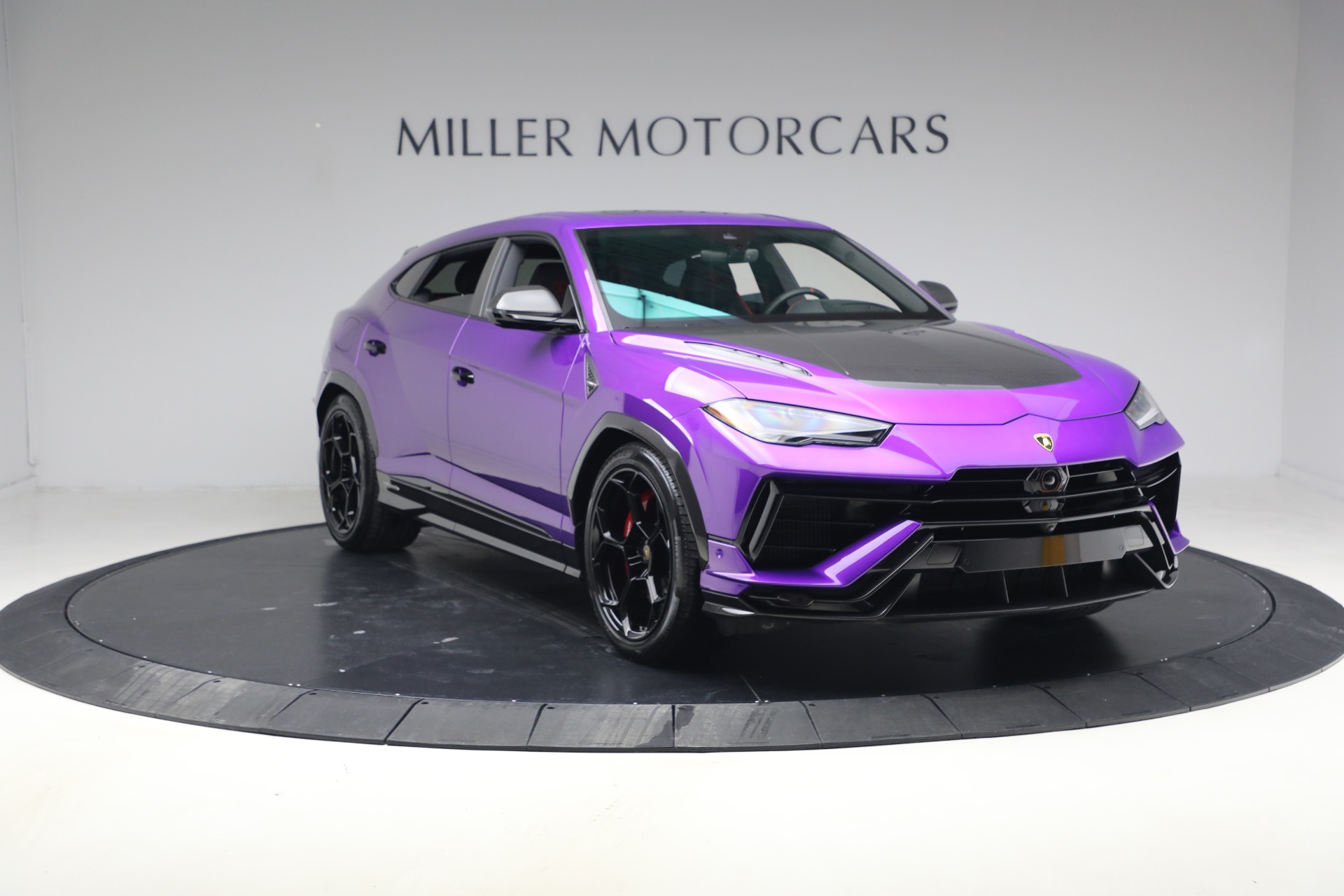 Used-2024-Lamborghini-Urus-Performante