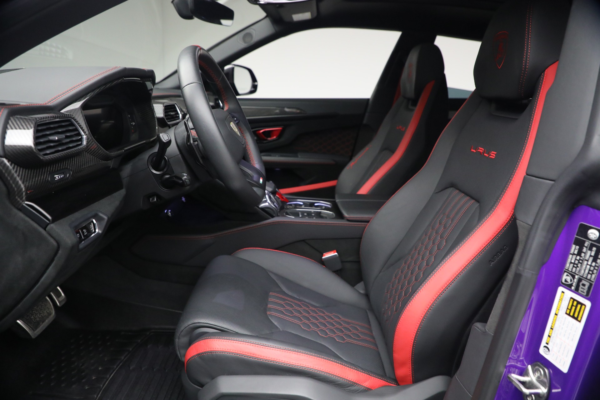 Used-2024-Lamborghini-Urus-Performante
