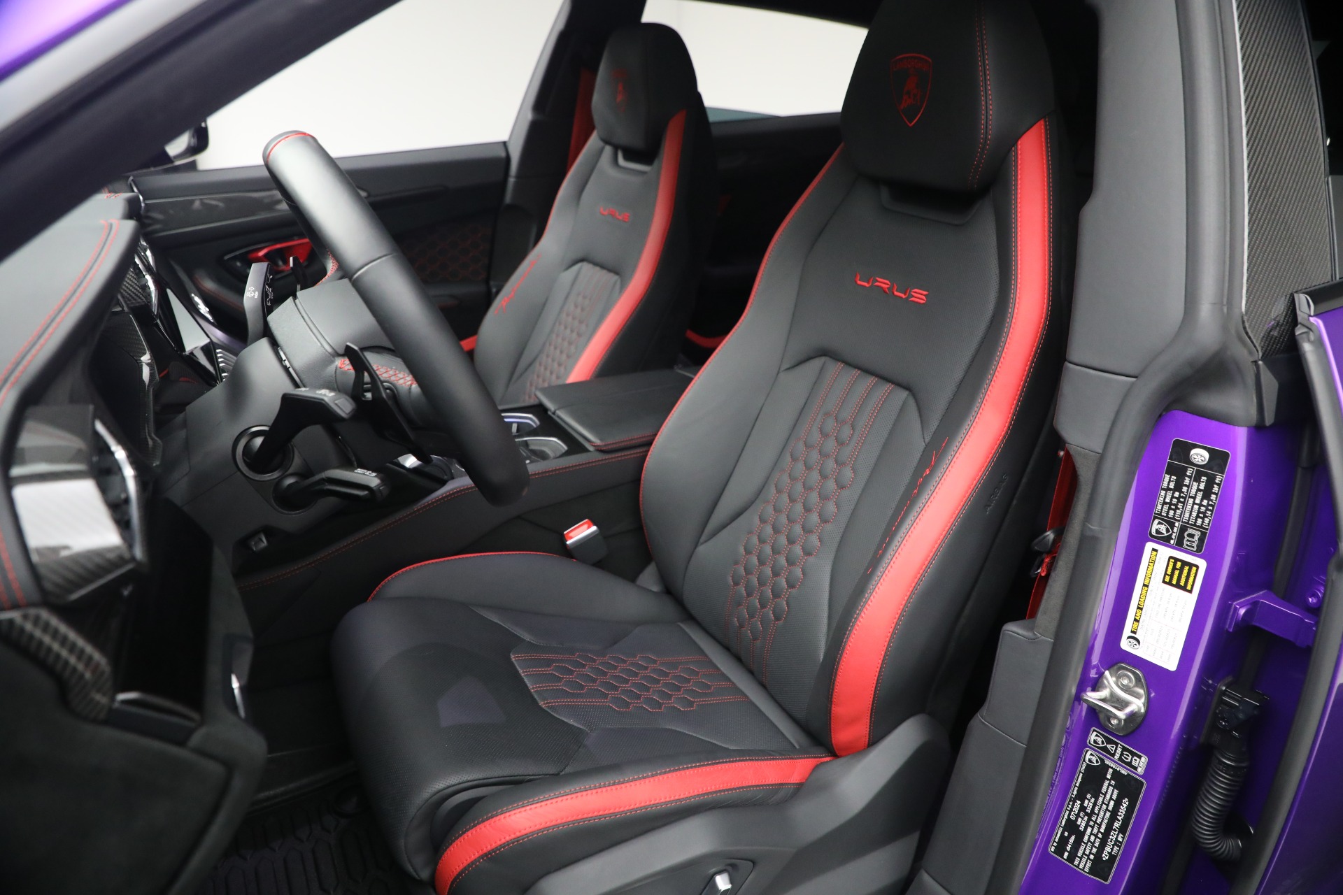 Used-2024-Lamborghini-Urus-Performante