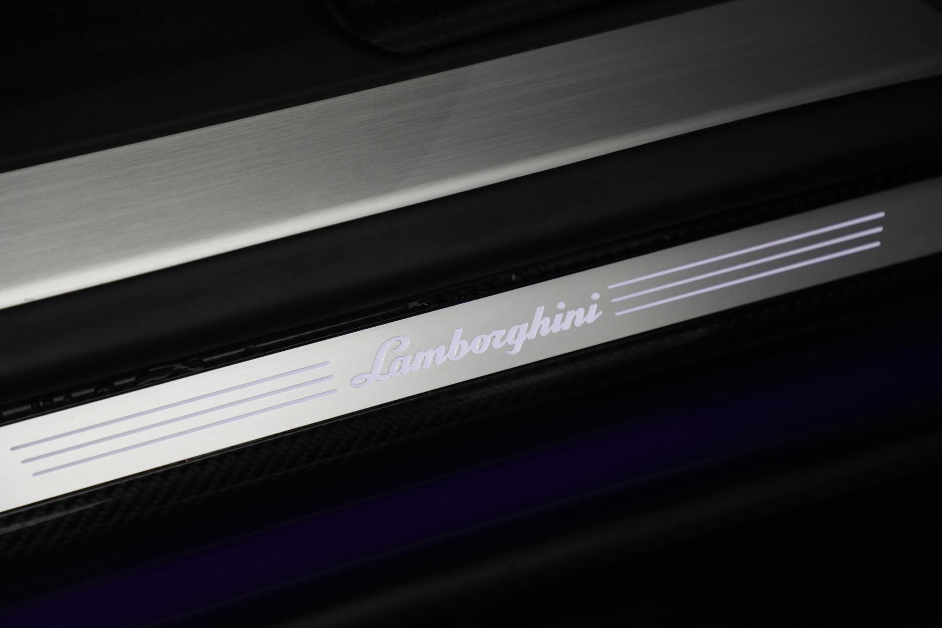 Used-2024-Lamborghini-Urus-Performante
