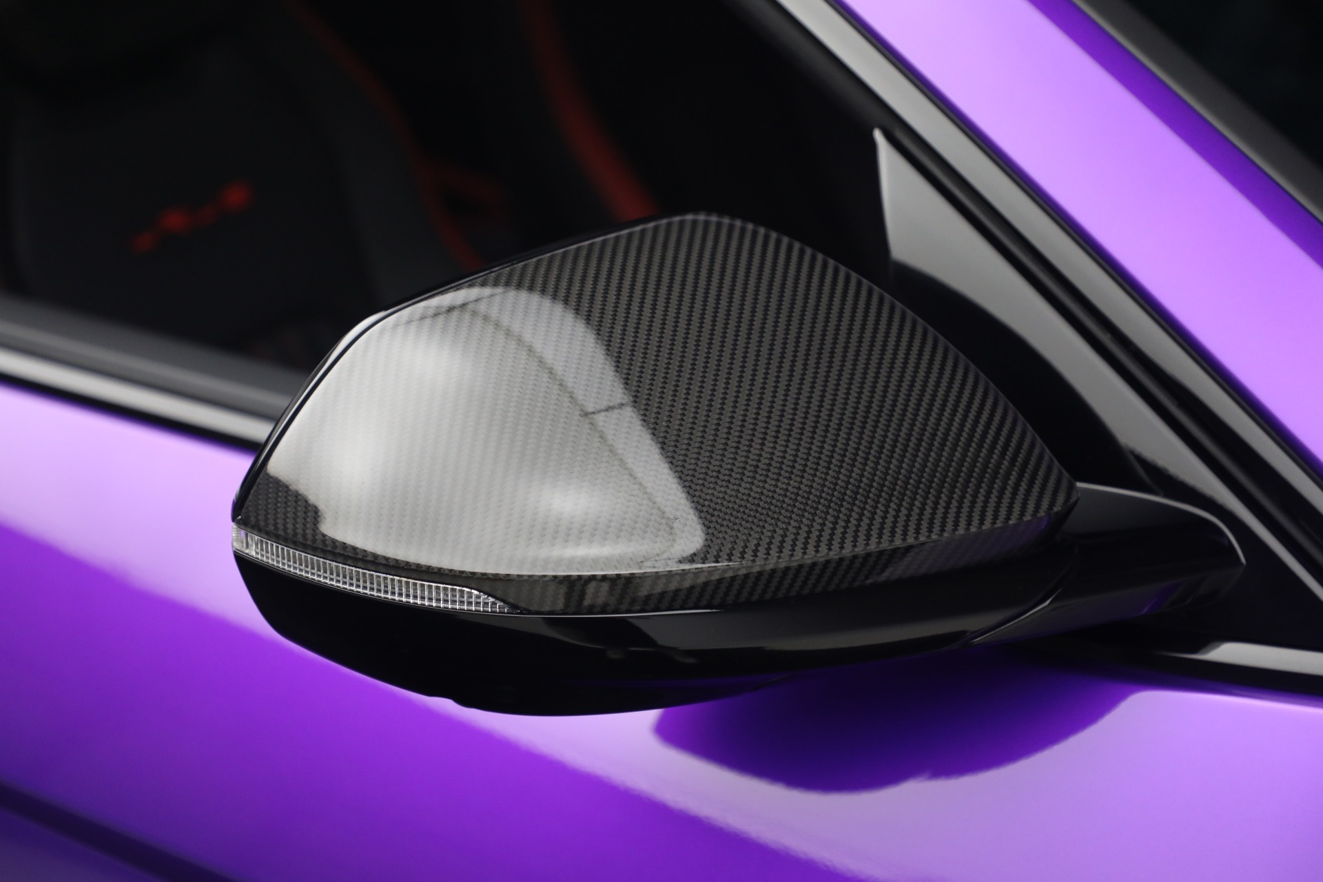 Used-2024-Lamborghini-Urus-Performante