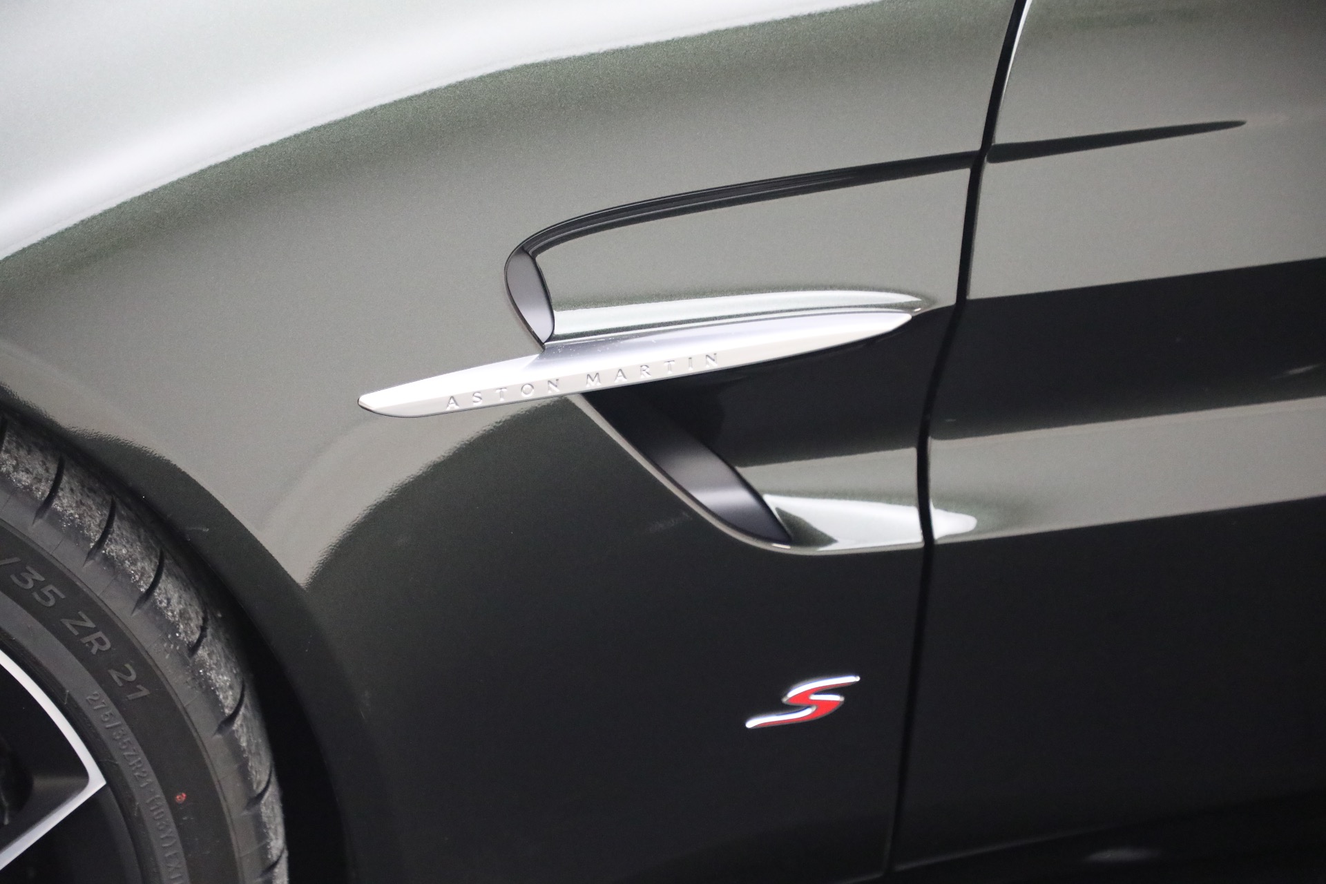 New-2026-Aston-Martin-Vantage-S