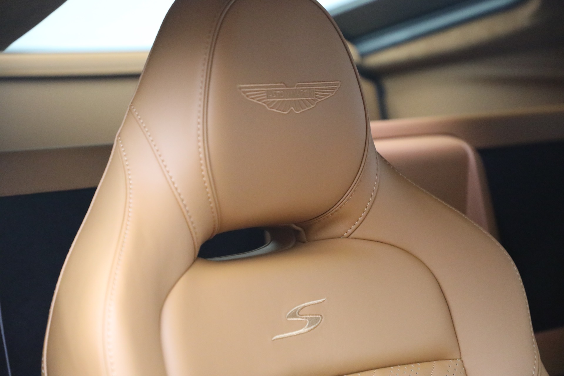 New-2026-Aston-Martin-Vantage-S