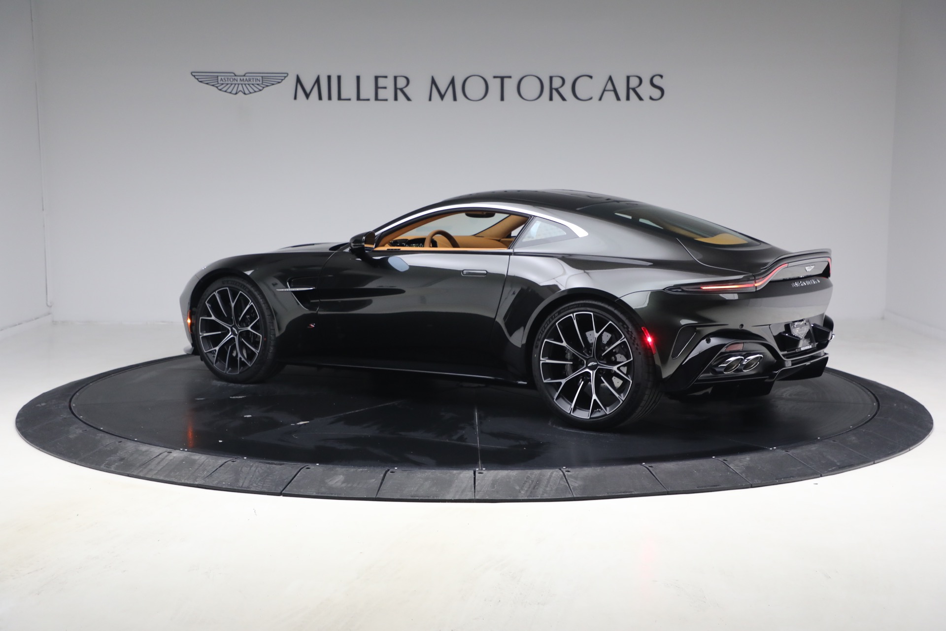 New-2026-Aston-Martin-Vantage-S
