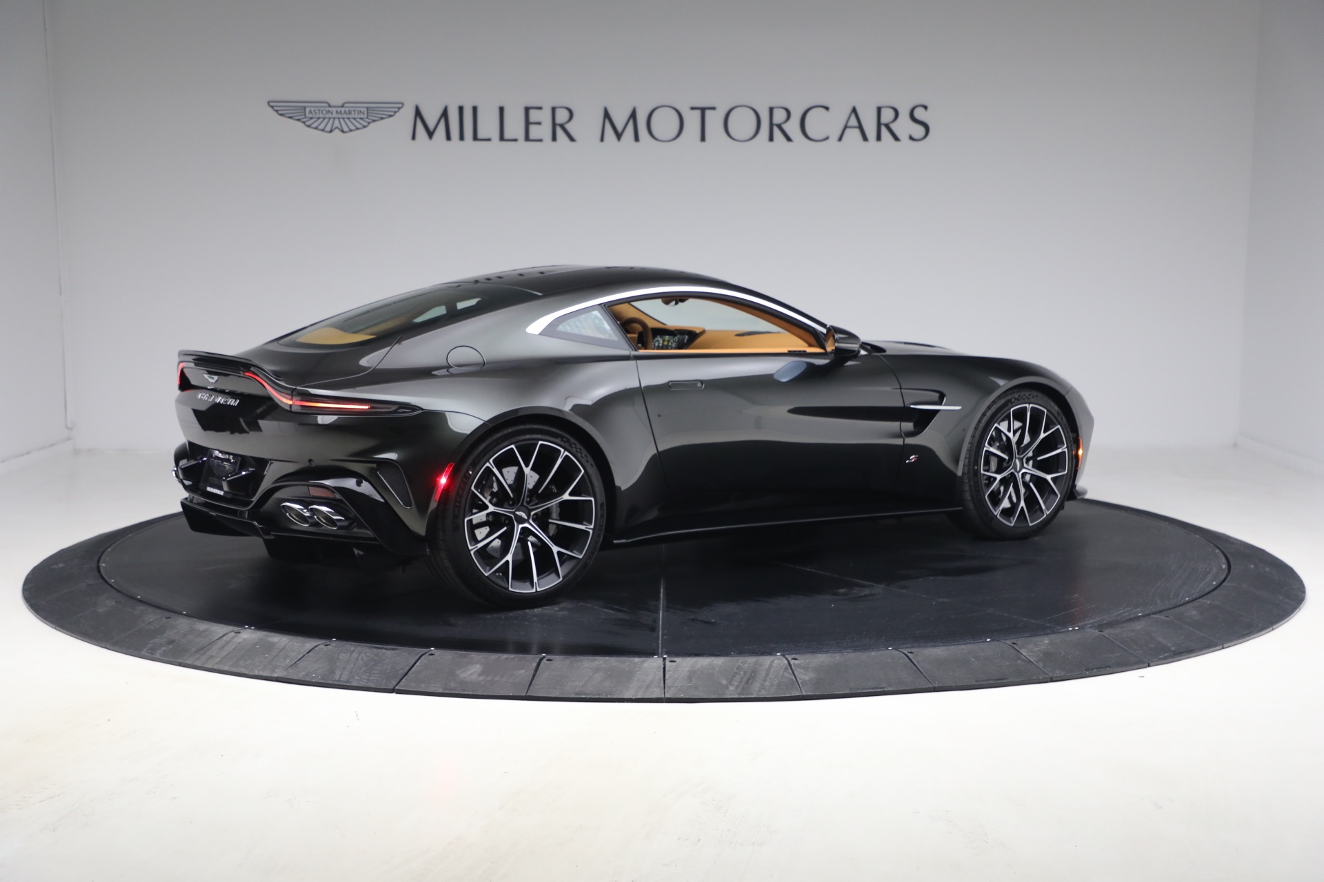 New-2026-Aston-Martin-Vantage-S