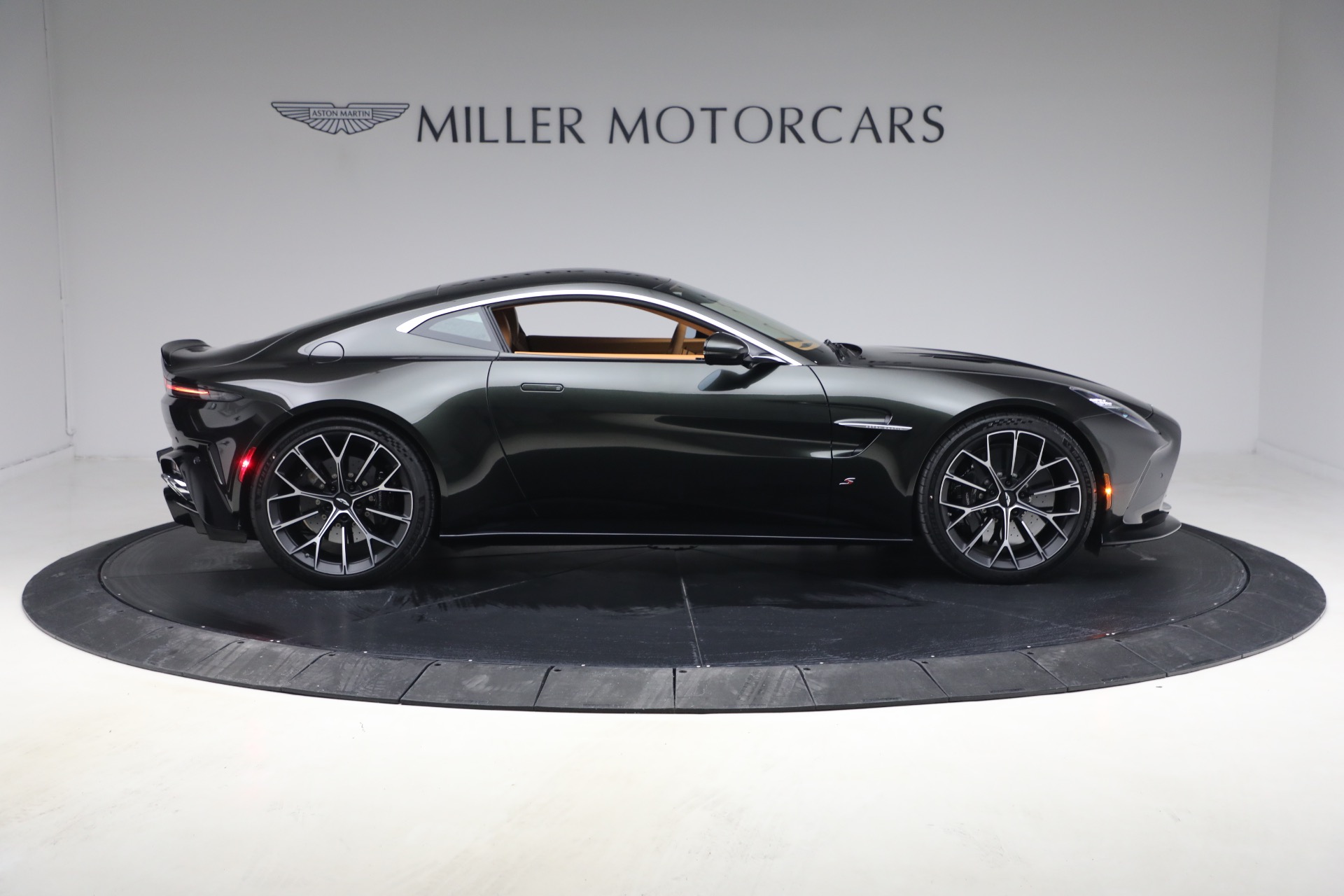 New-2026-Aston-Martin-Vantage-S