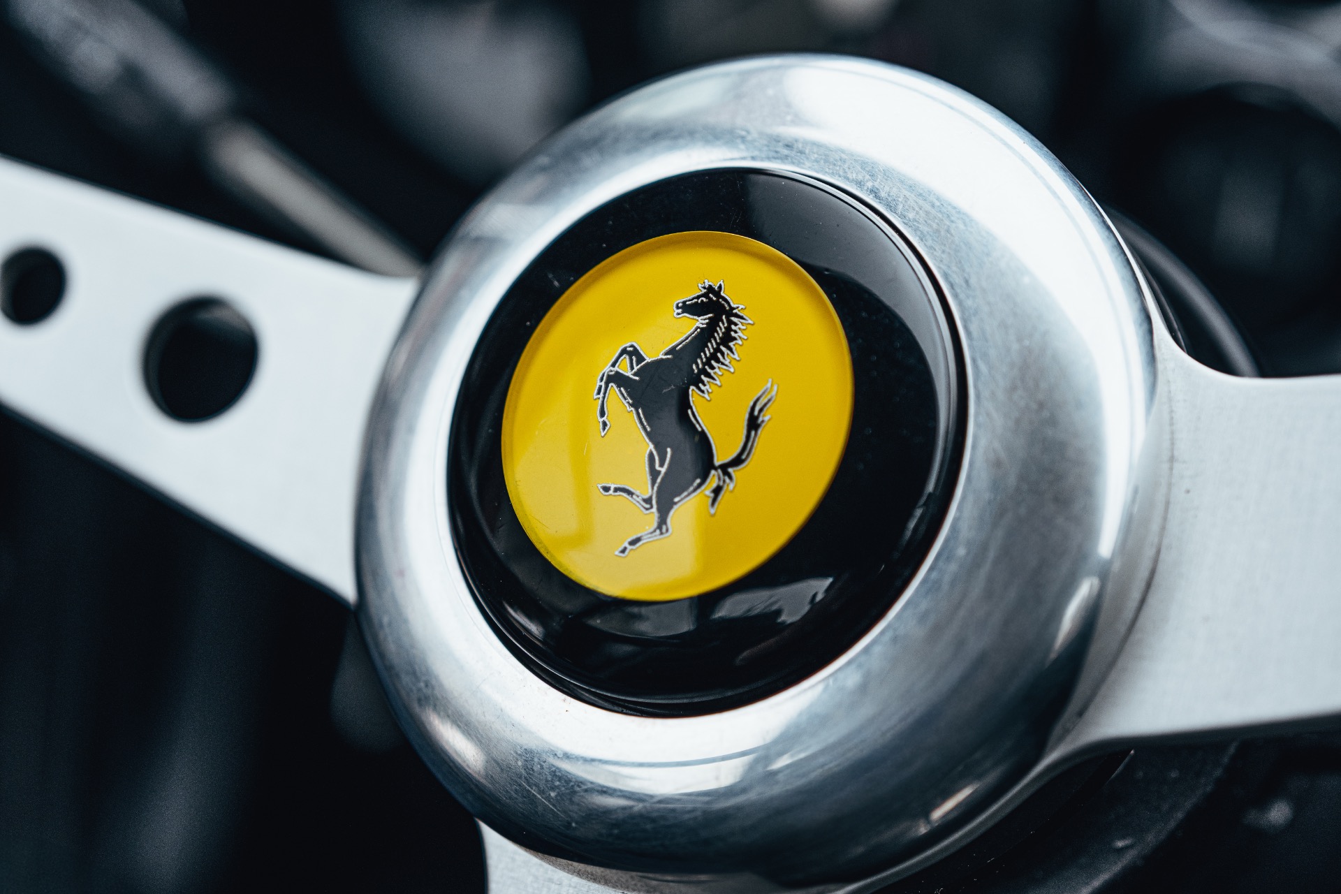 Used-1971-Ferrari-365GTB/4-Daytona