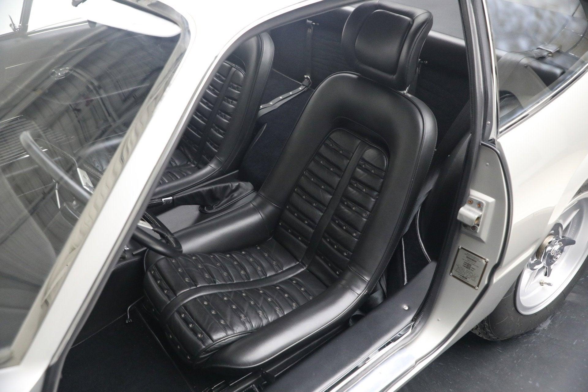 Used-1971-Ferrari-365GTB/4-Daytona