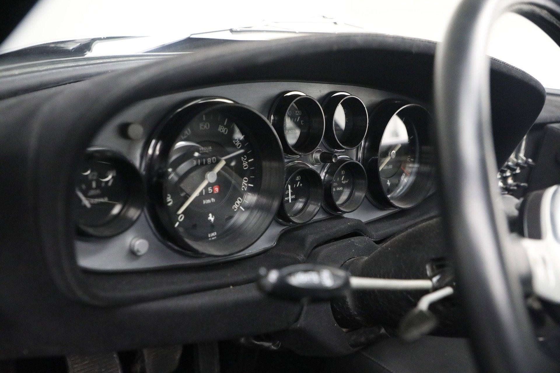 Used-1971-Ferrari-365GTB/4-Daytona