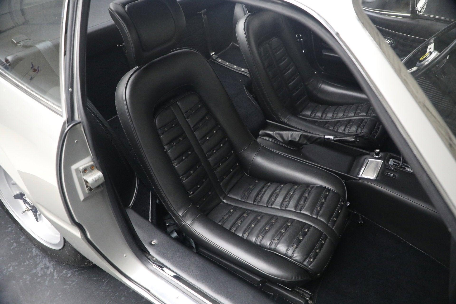 Used-1971-Ferrari-365GTB/4-Daytona