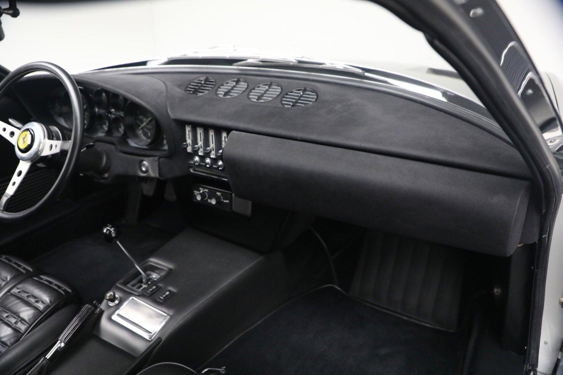 Used-1971-Ferrari-365GTB/4-Daytona