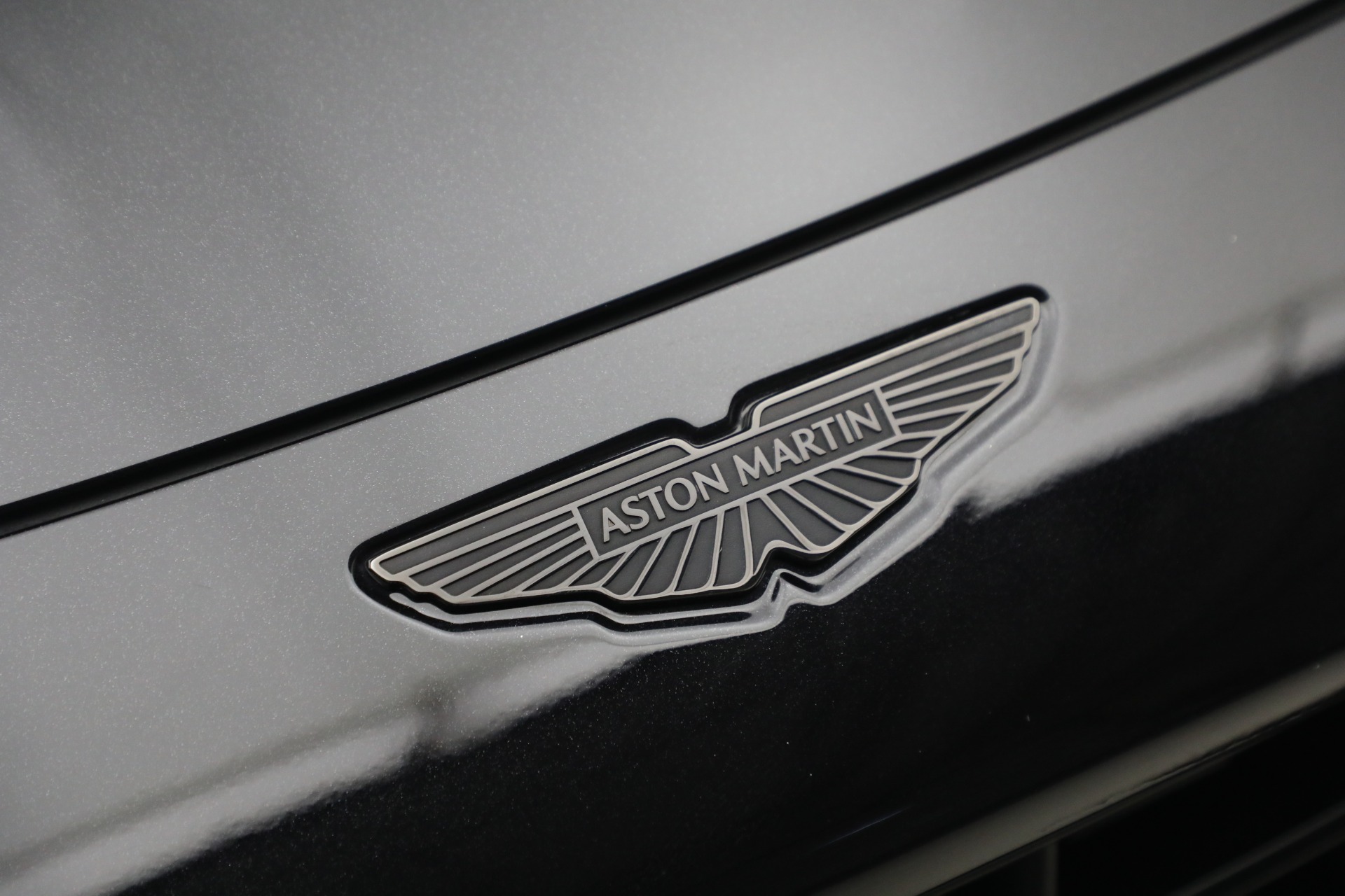 New-2026-Aston-Martin-Vantage-Roadster