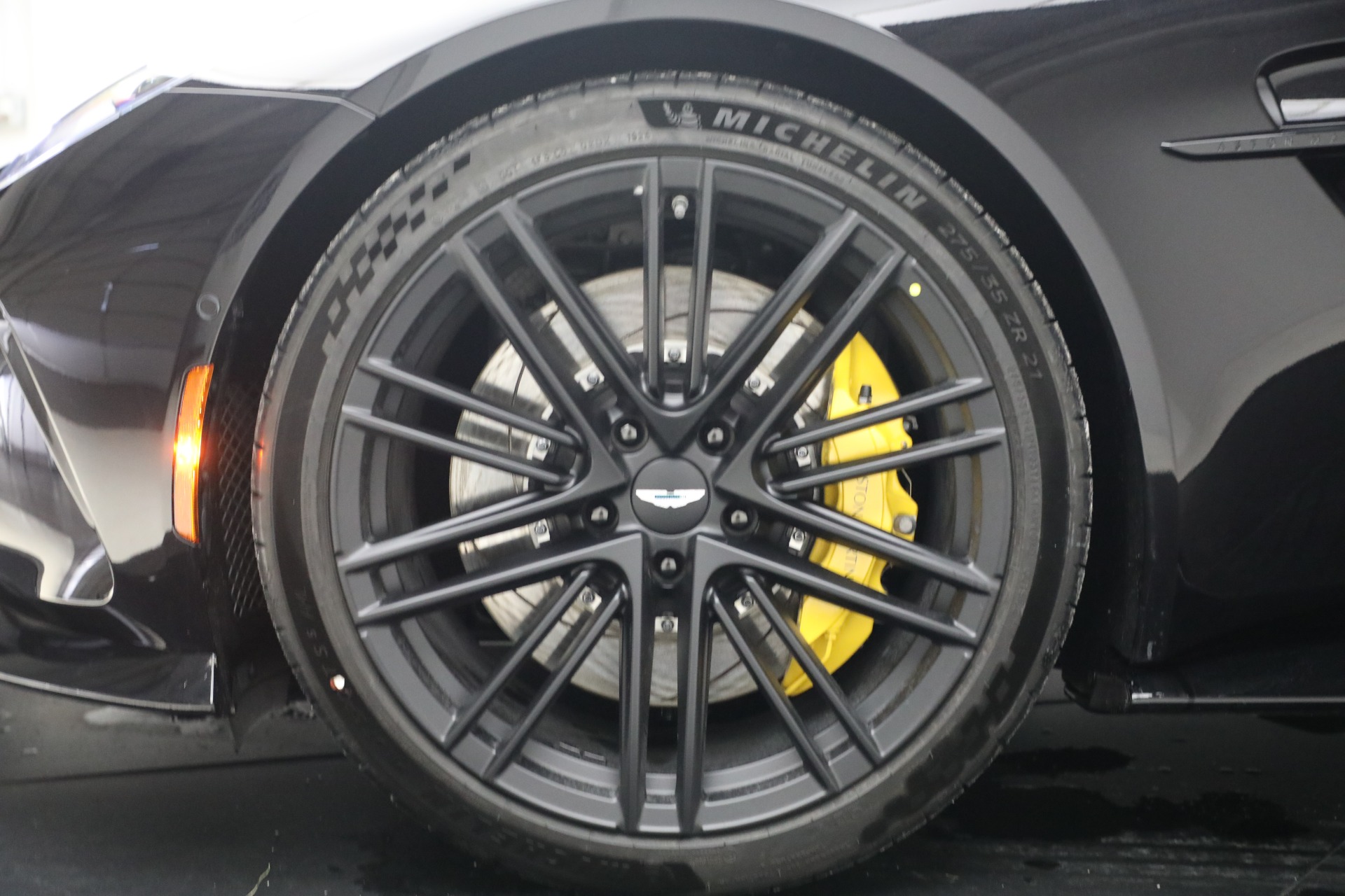 New-2026-Aston-Martin-Vantage-Roadster