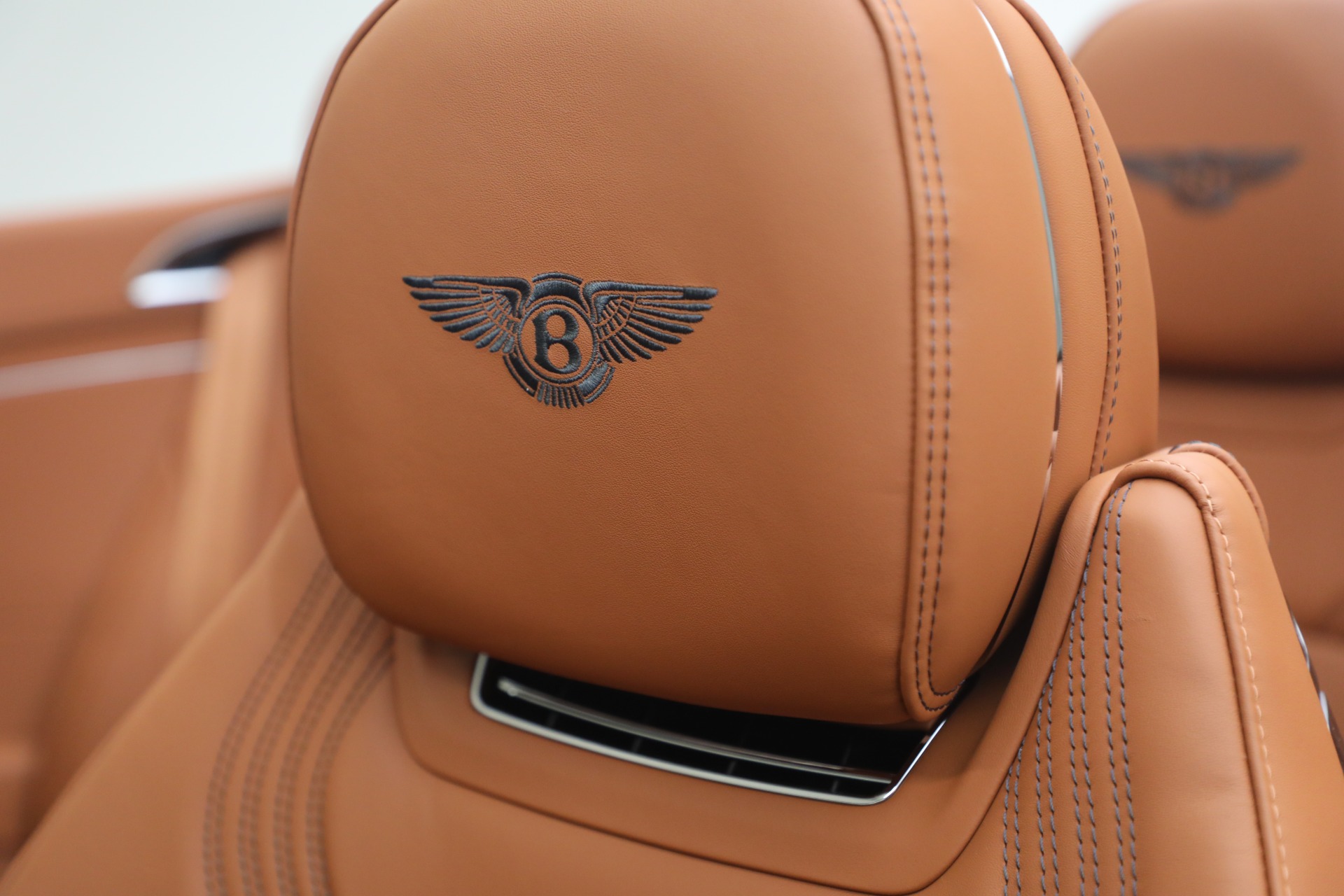 New-2026-Bentley-Continental-GTC-S