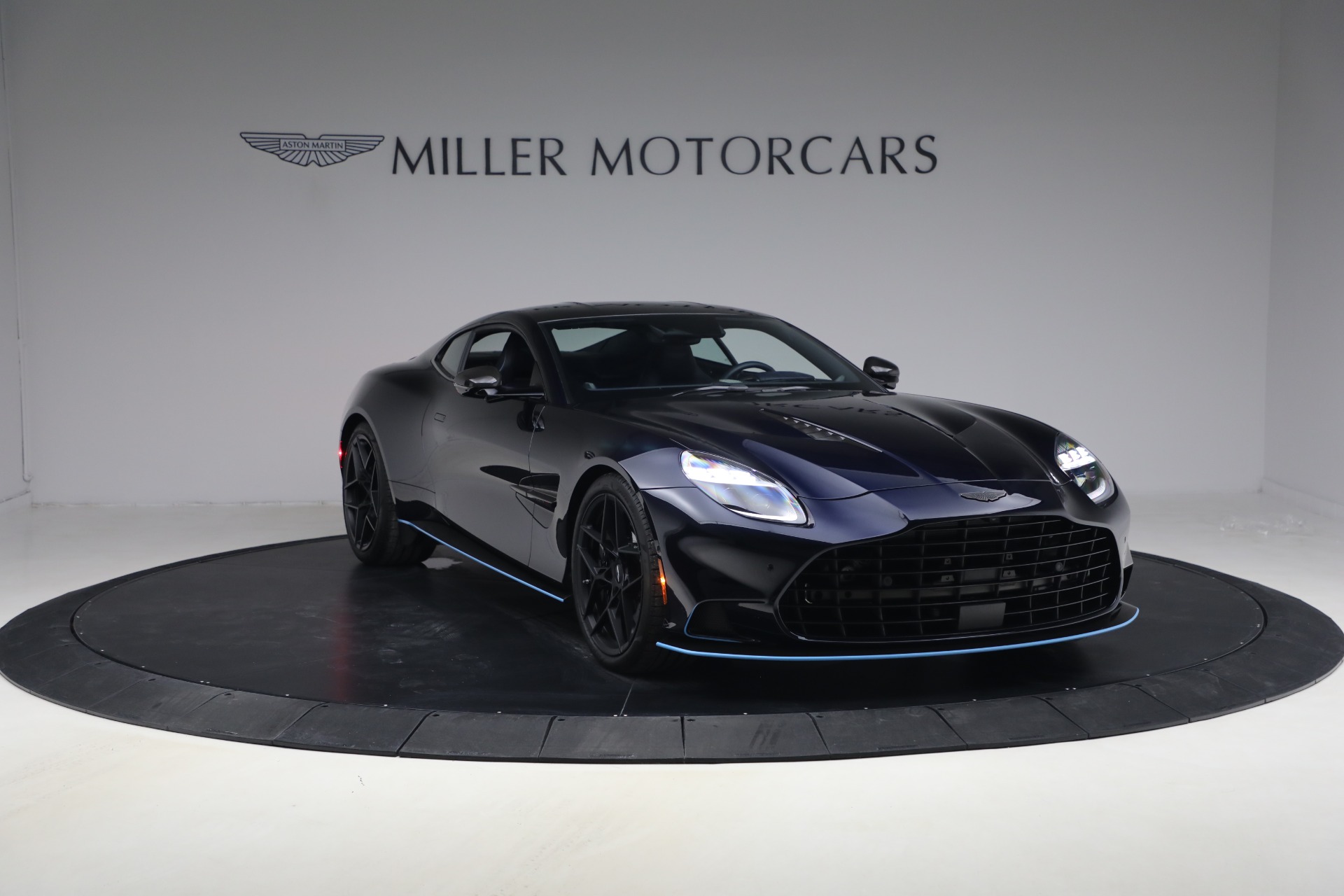 Used-2025-Aston-Martin-Vanquish