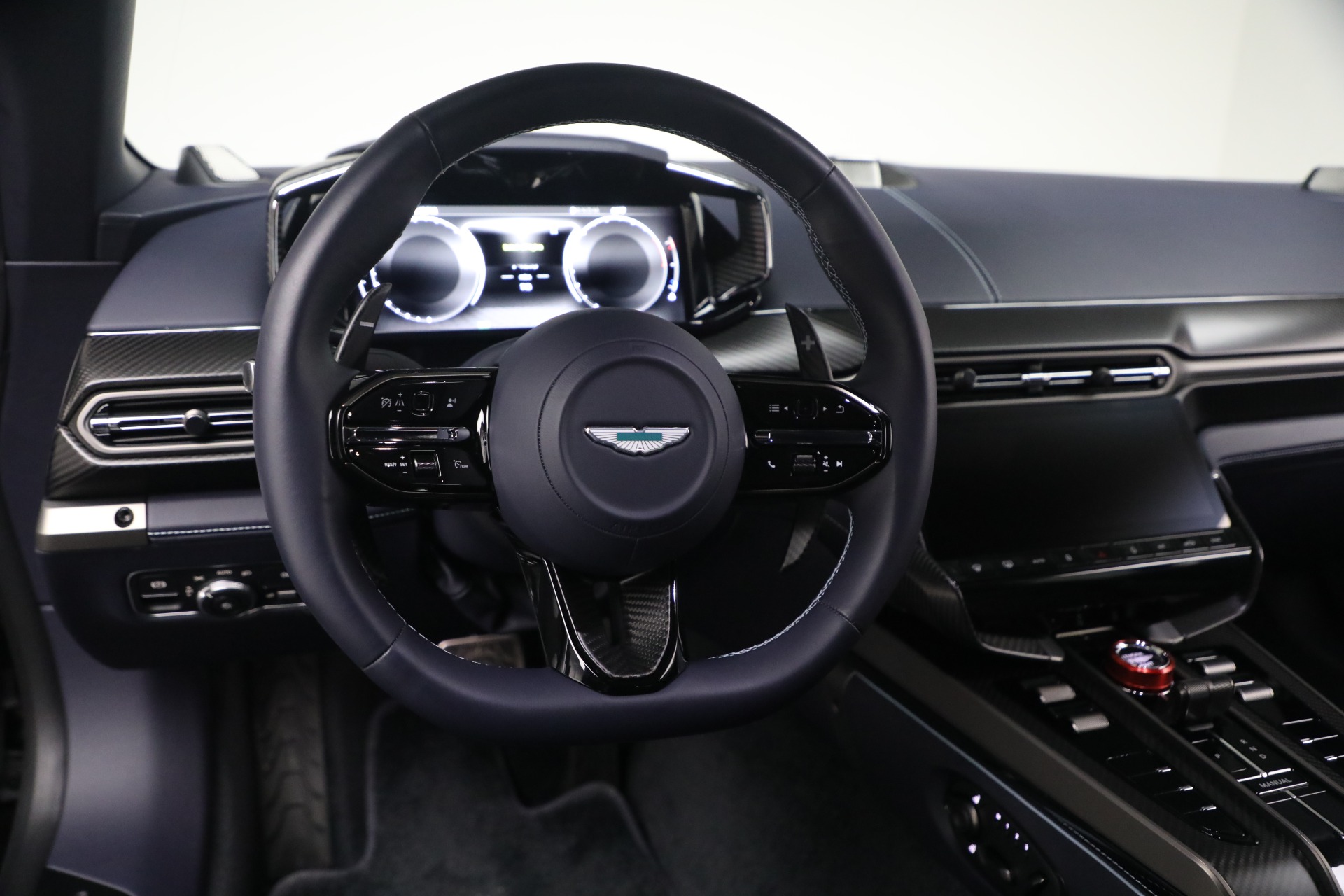 Used-2025-Aston-Martin-Vanquish